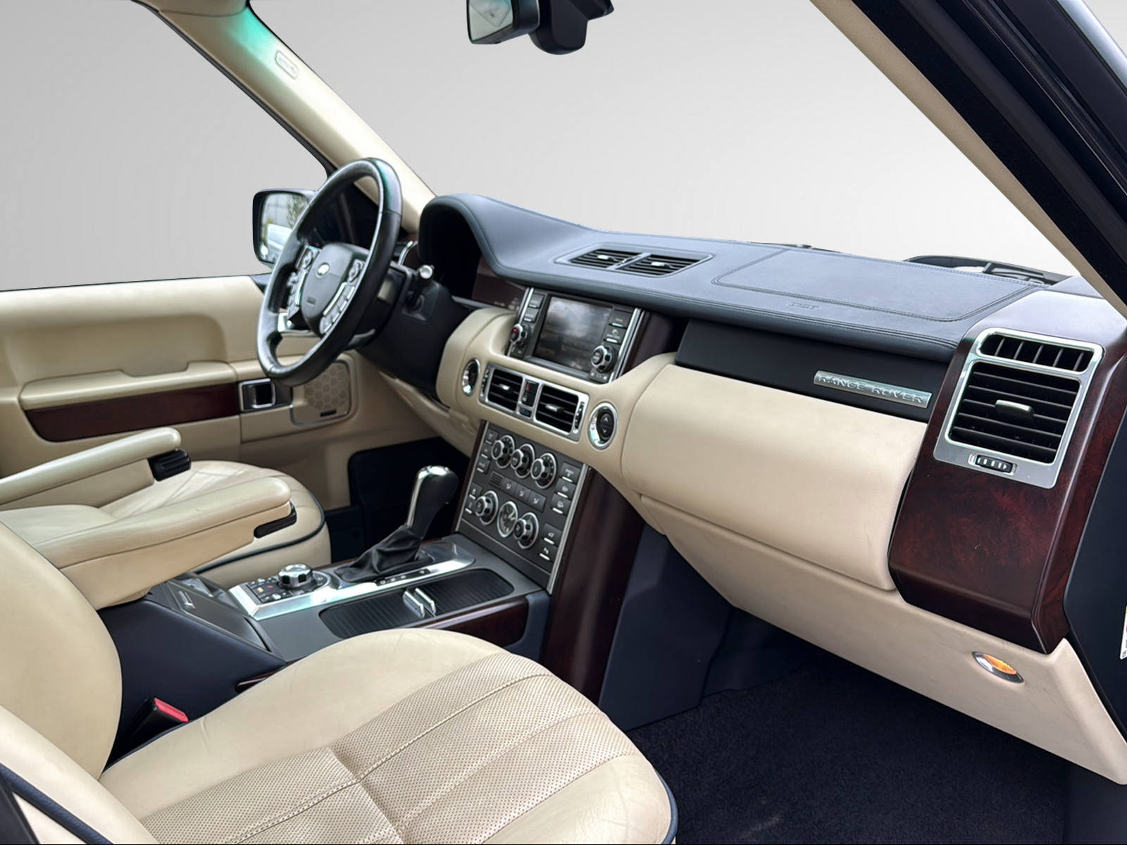 LAND ROVER Range Rover 3.6 d Vogue Automatic-image-29