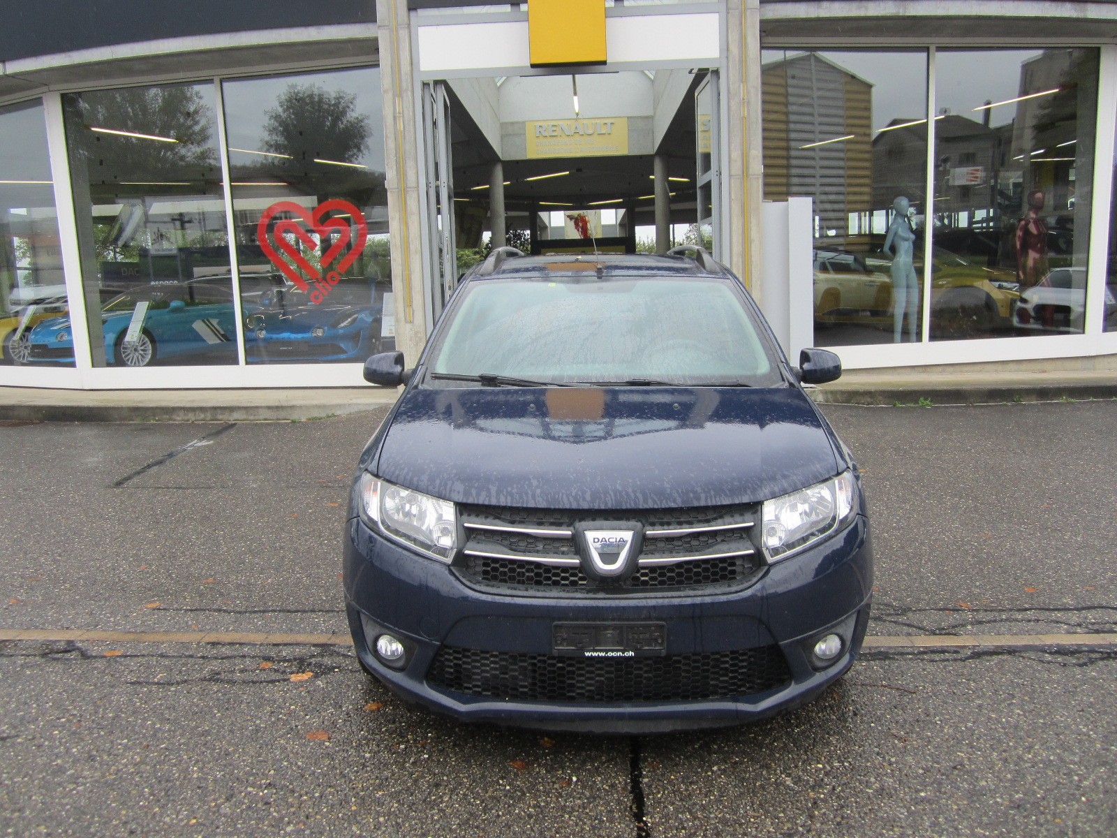 DACIA Logan MCV 1.5 dCi 90 Lauréate-image-0