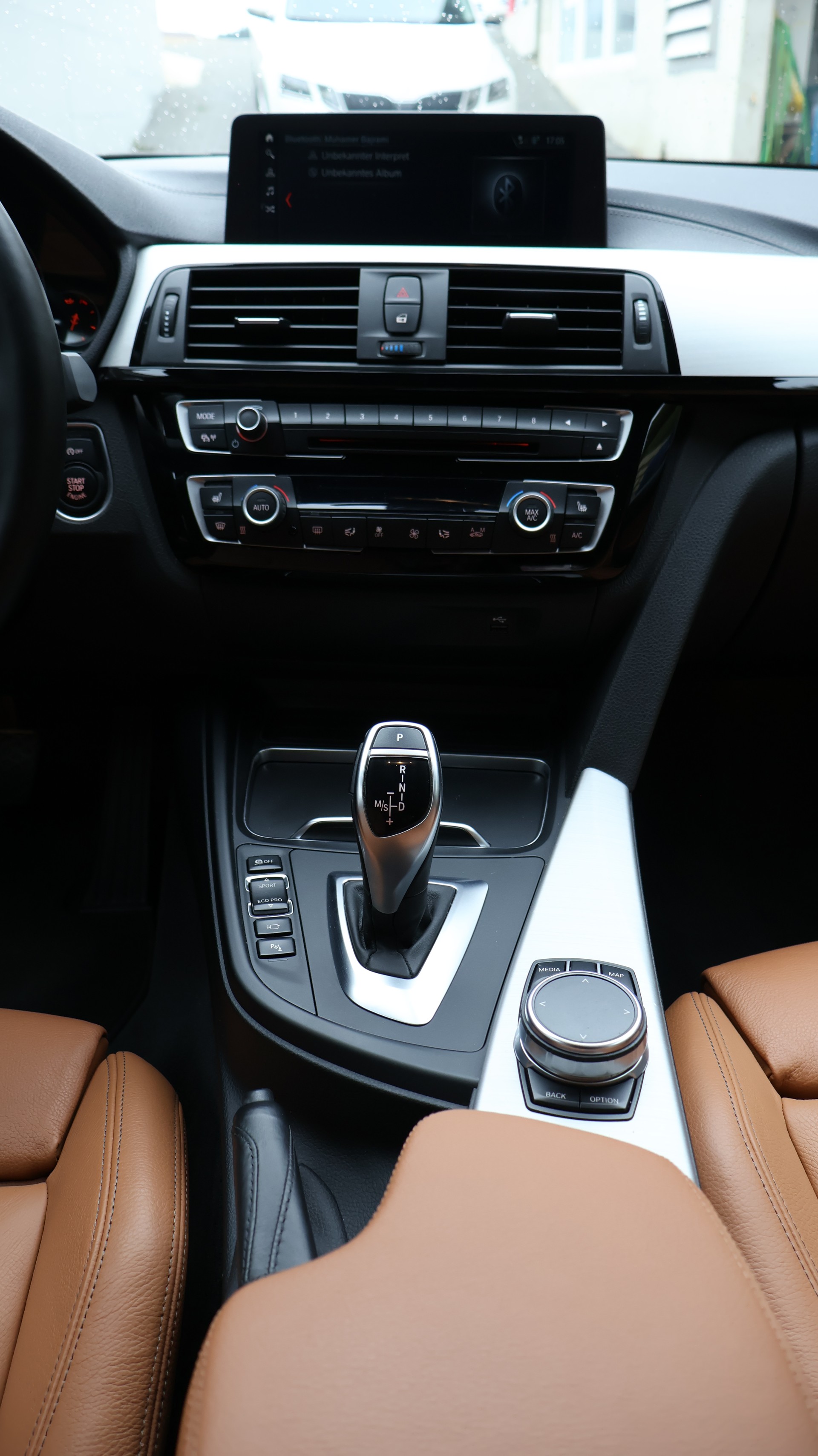 BMW 335d xDrive Touring Edition M Sport Steptronic-image-19
