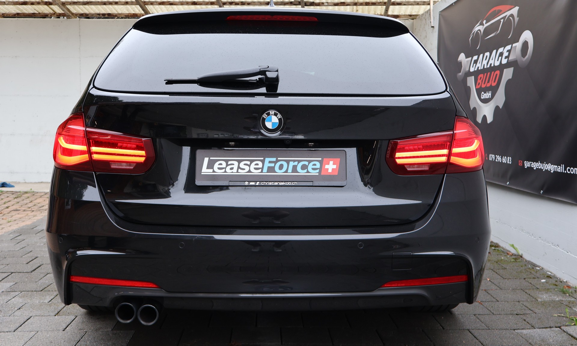 BMW 335d xDrive Touring Edition M Sport Steptronic-image-9