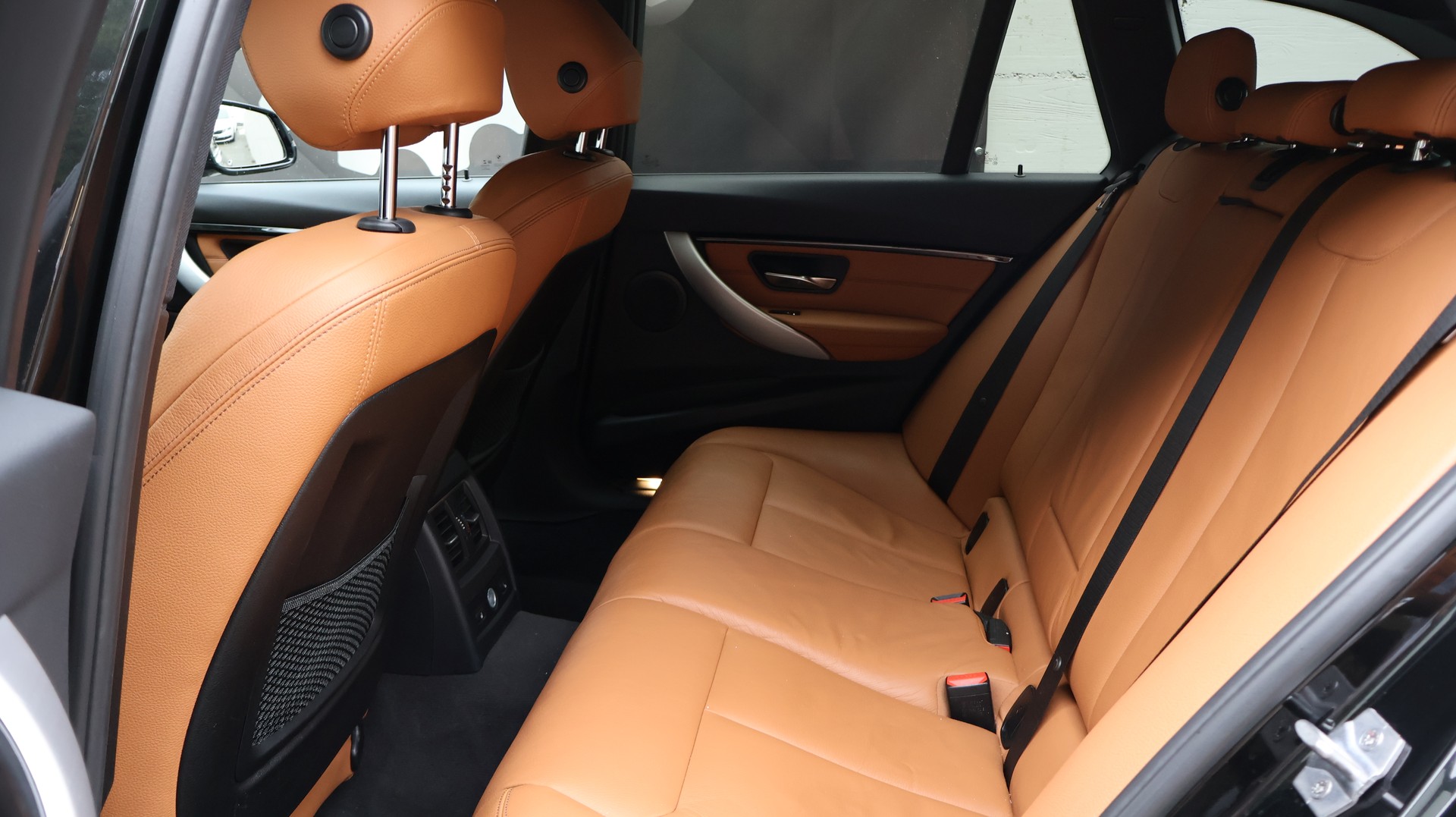 BMW 335d xDrive Touring Edition M Sport Steptronic-image-26