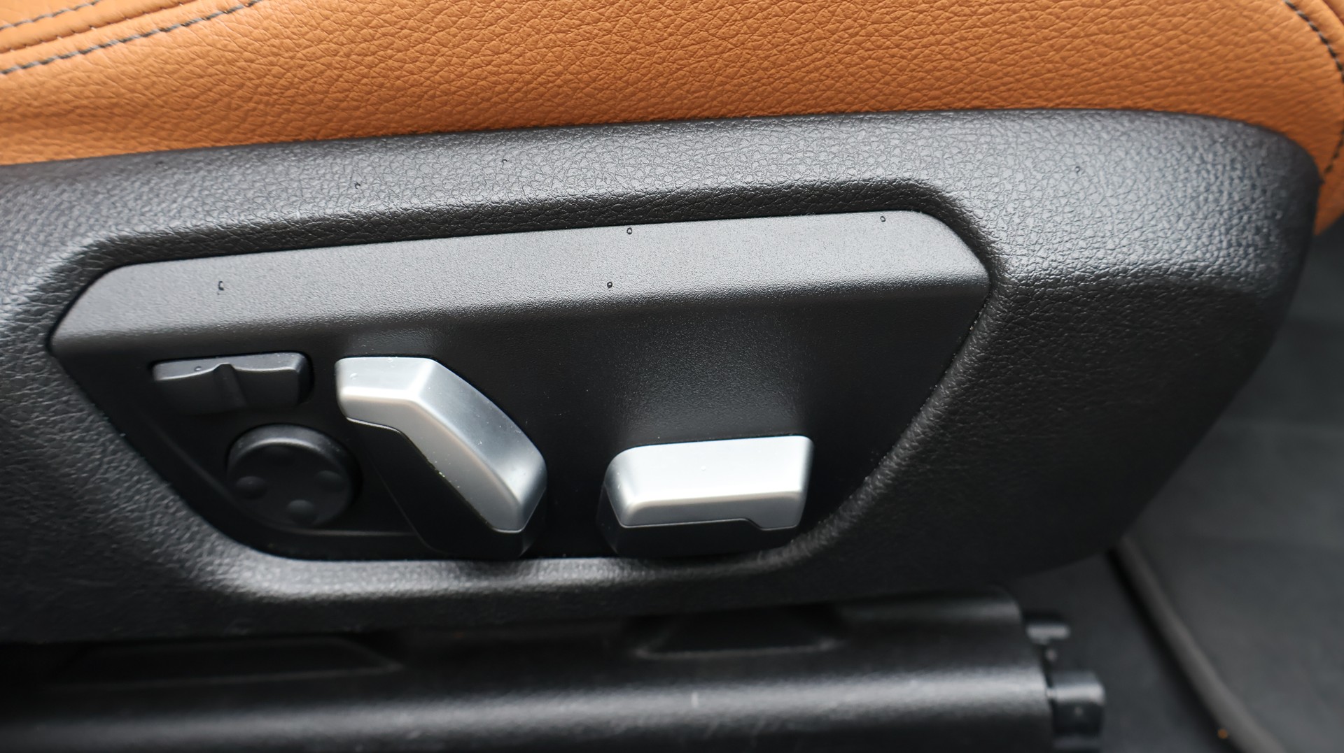 BMW 335d xDrive Touring Edition M Sport Steptronic-image-21