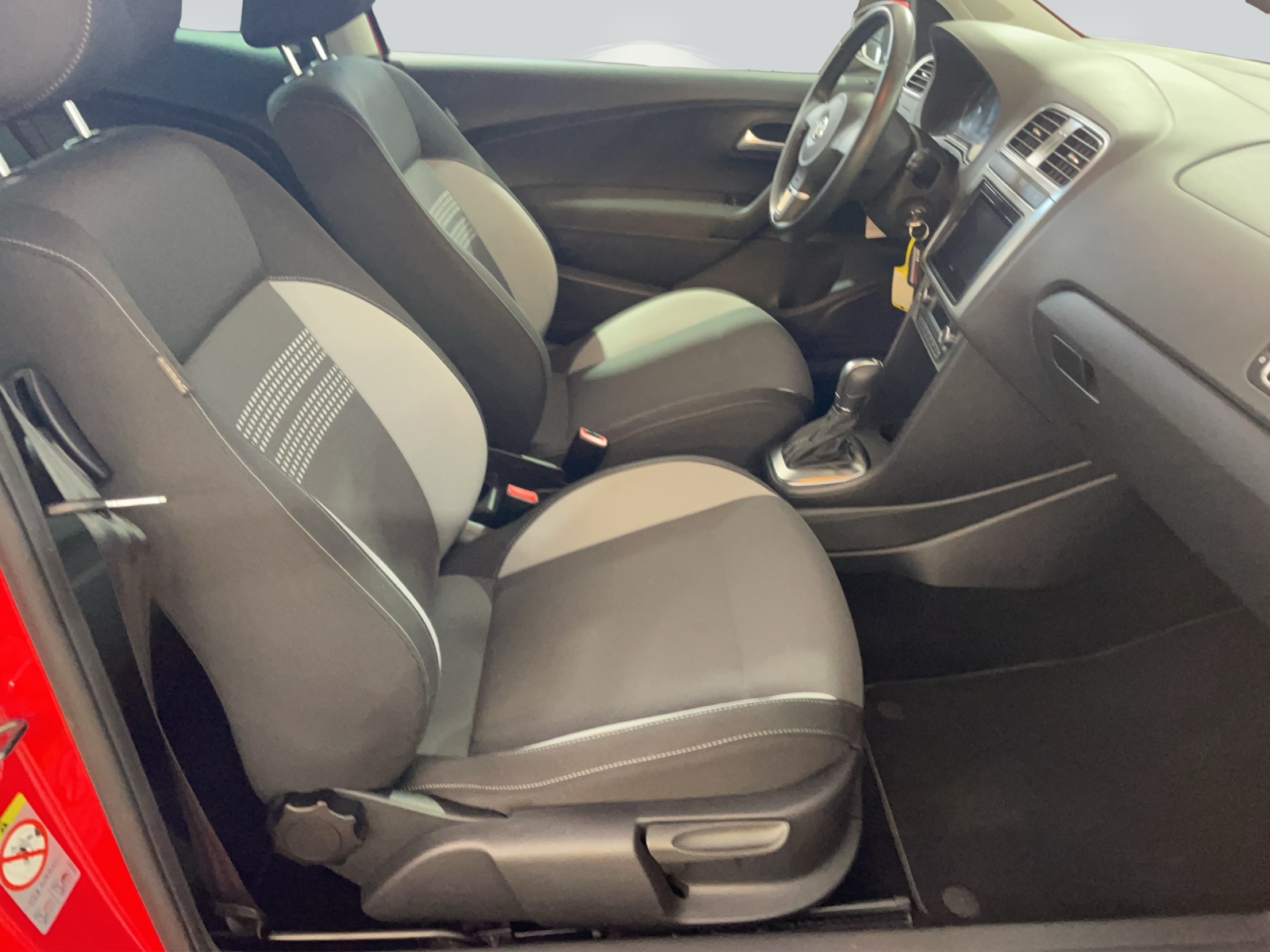 VW Polo 1.2 TSI LIFE DSG-image-7
