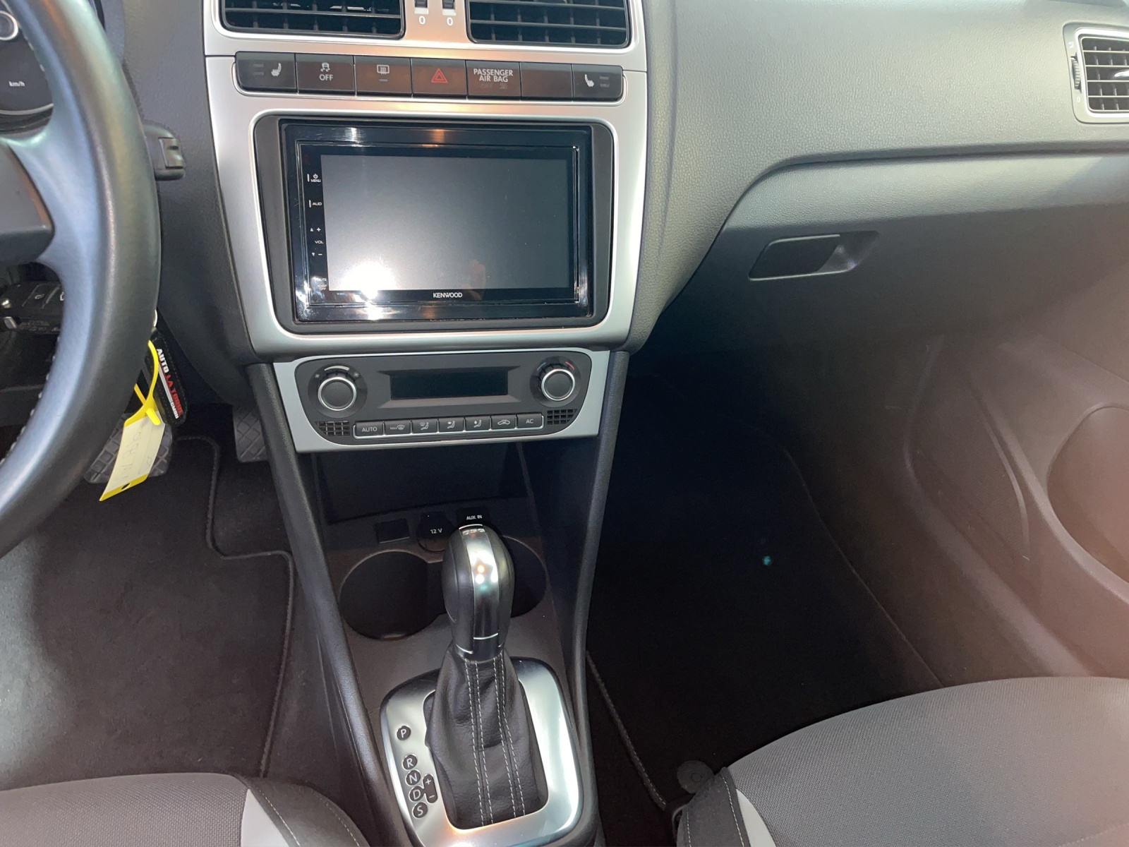 VW Polo 1.2 TSI LIFE DSG-image-6
