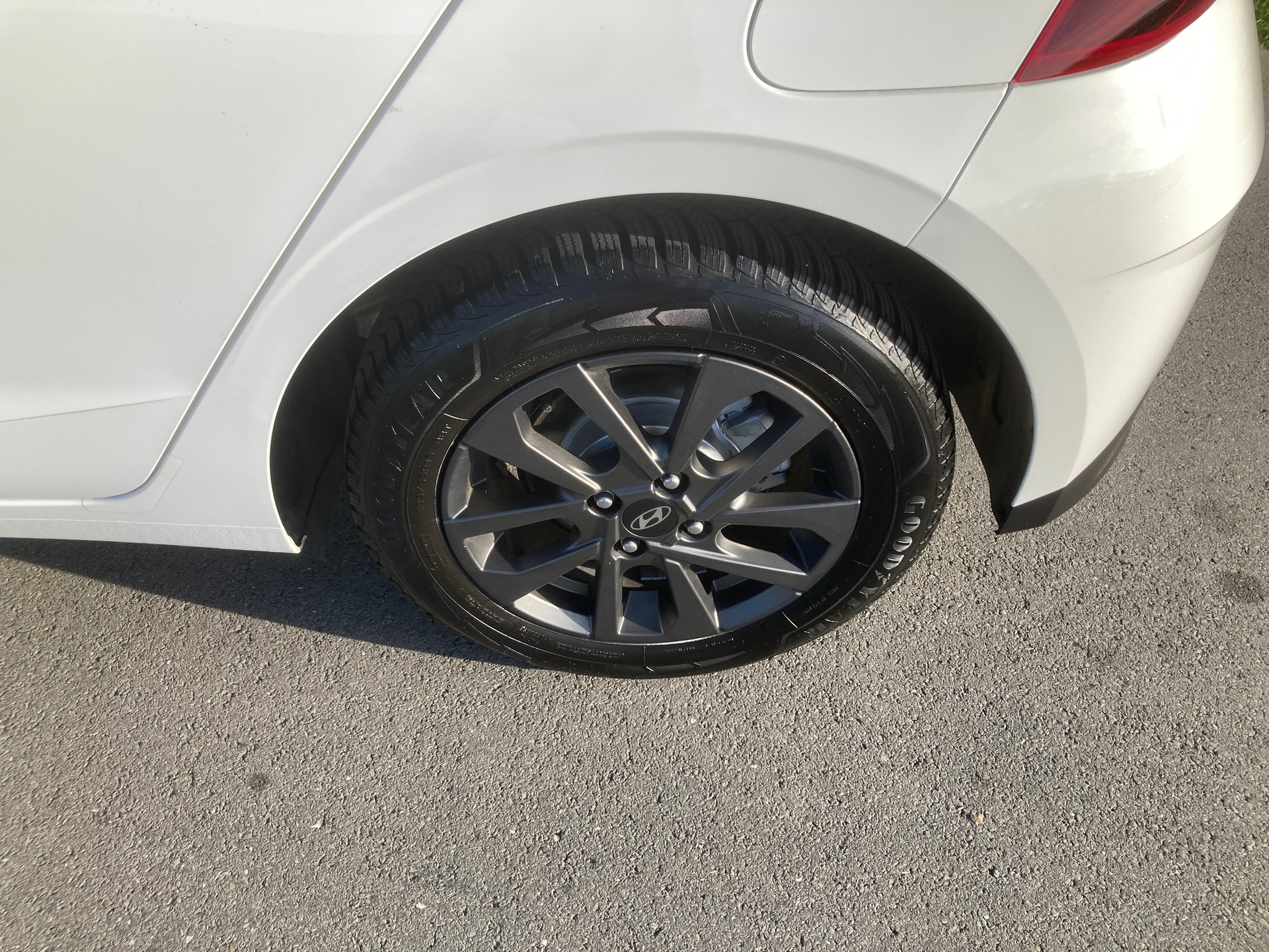 HYUNDAI i20 1.0 T-GDi Origo-image-6