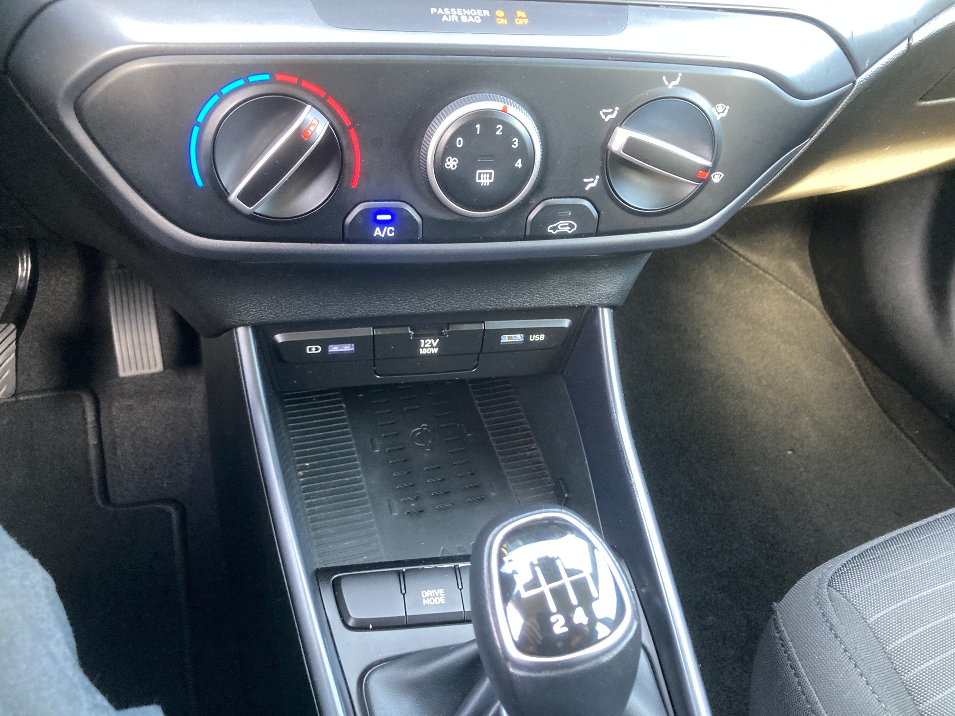 HYUNDAI i20 1.0 T-GDi Origo-image-10