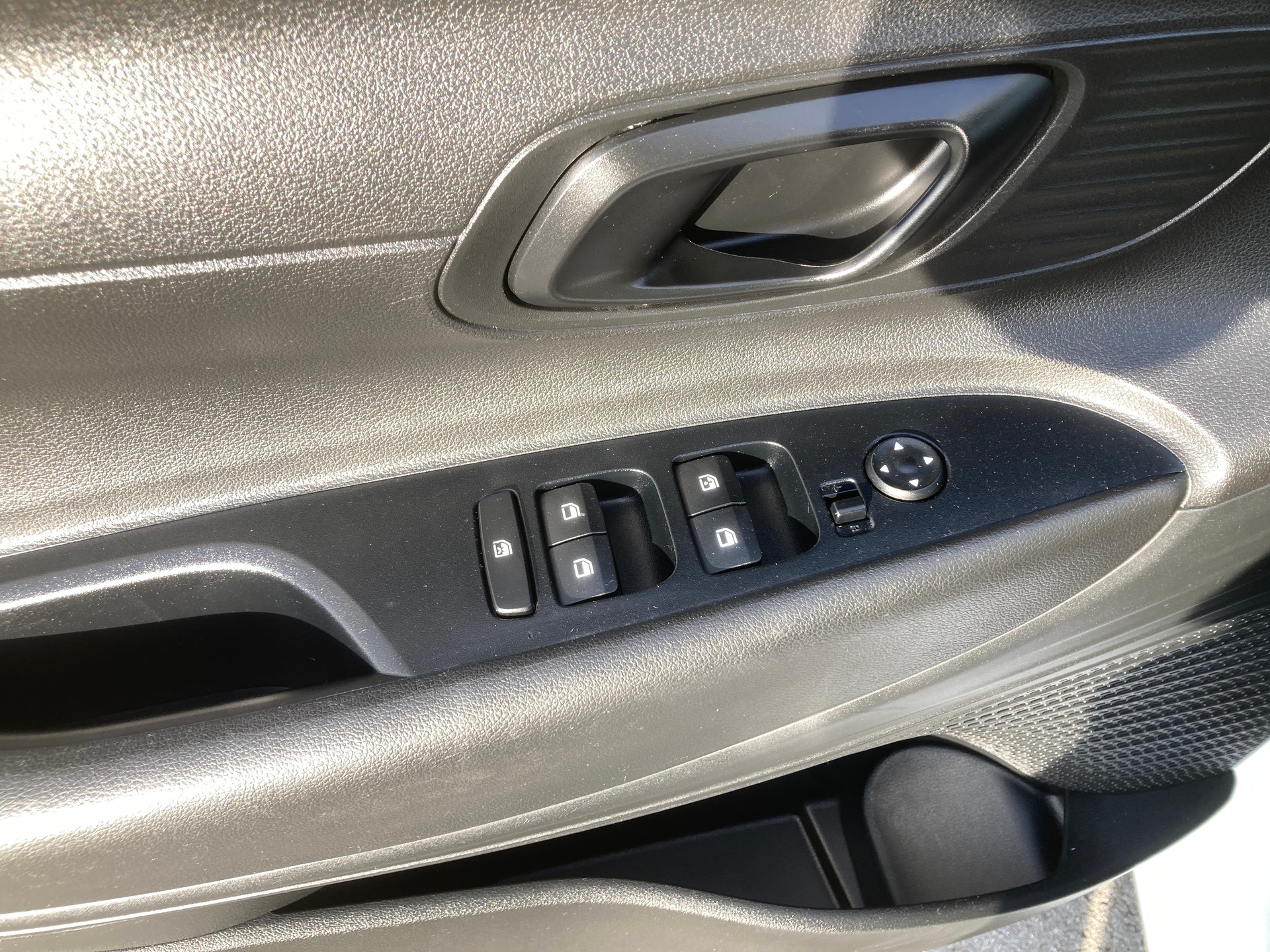 HYUNDAI i20 1.0 T-GDi Origo-image-9