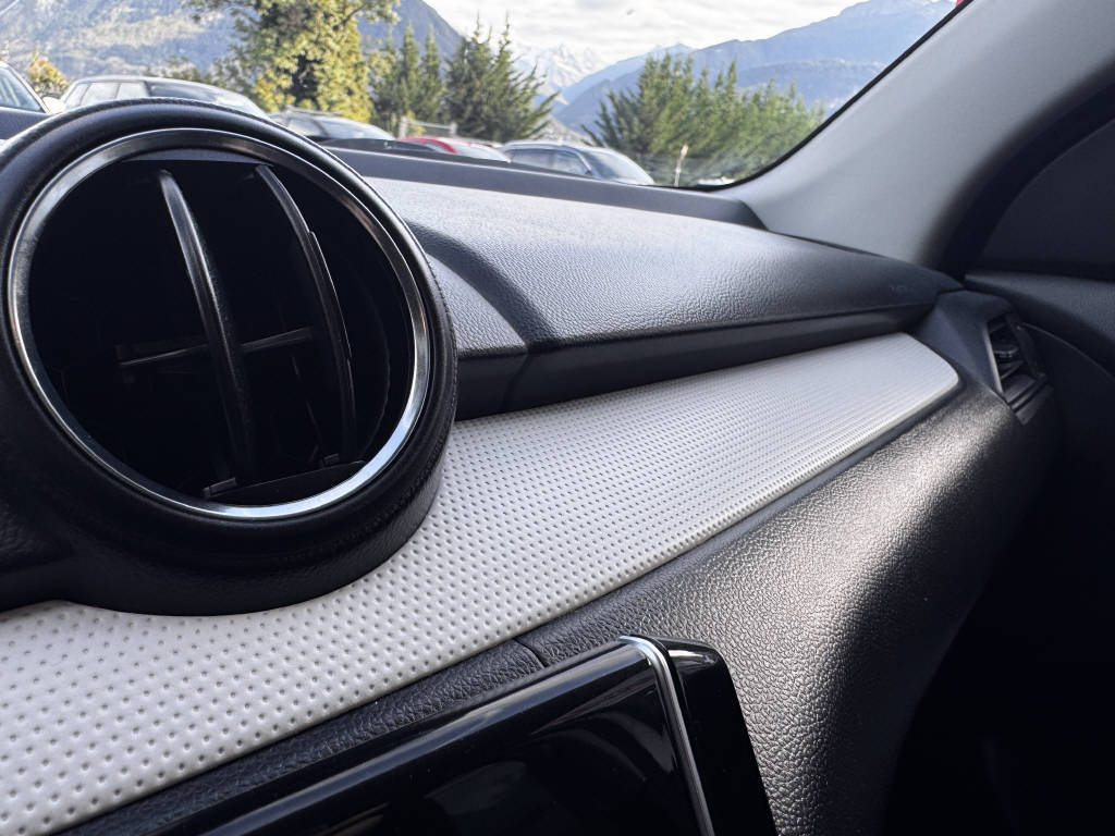 SUZUKI Swift 1.2 Compact Top Hybrid 4x4-image-16