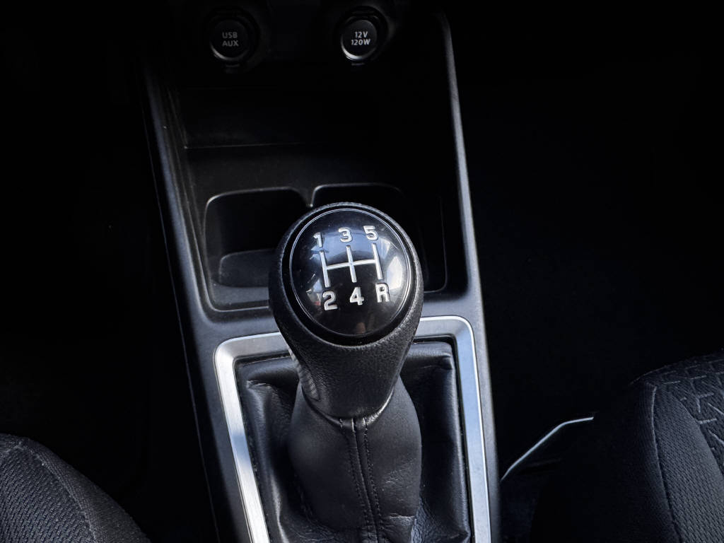 SUZUKI Swift 1.2 Compact Top Hybrid 4x4-image-18