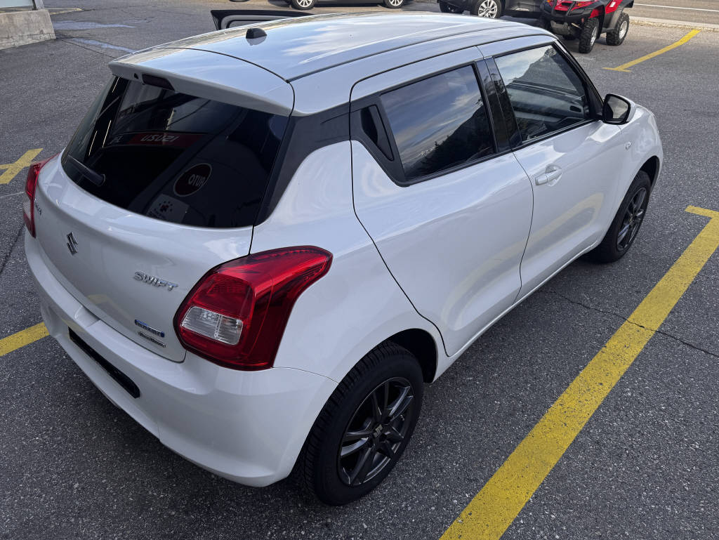 SUZUKI Swift 1.2 Compact Top Hybrid 4x4-image-26
