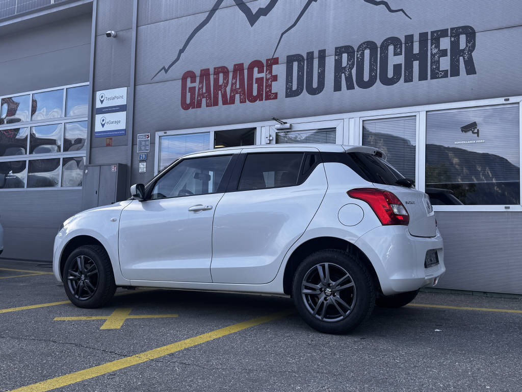 SUZUKI Swift 1.2 Compact Top Hybrid 4x4-image-1