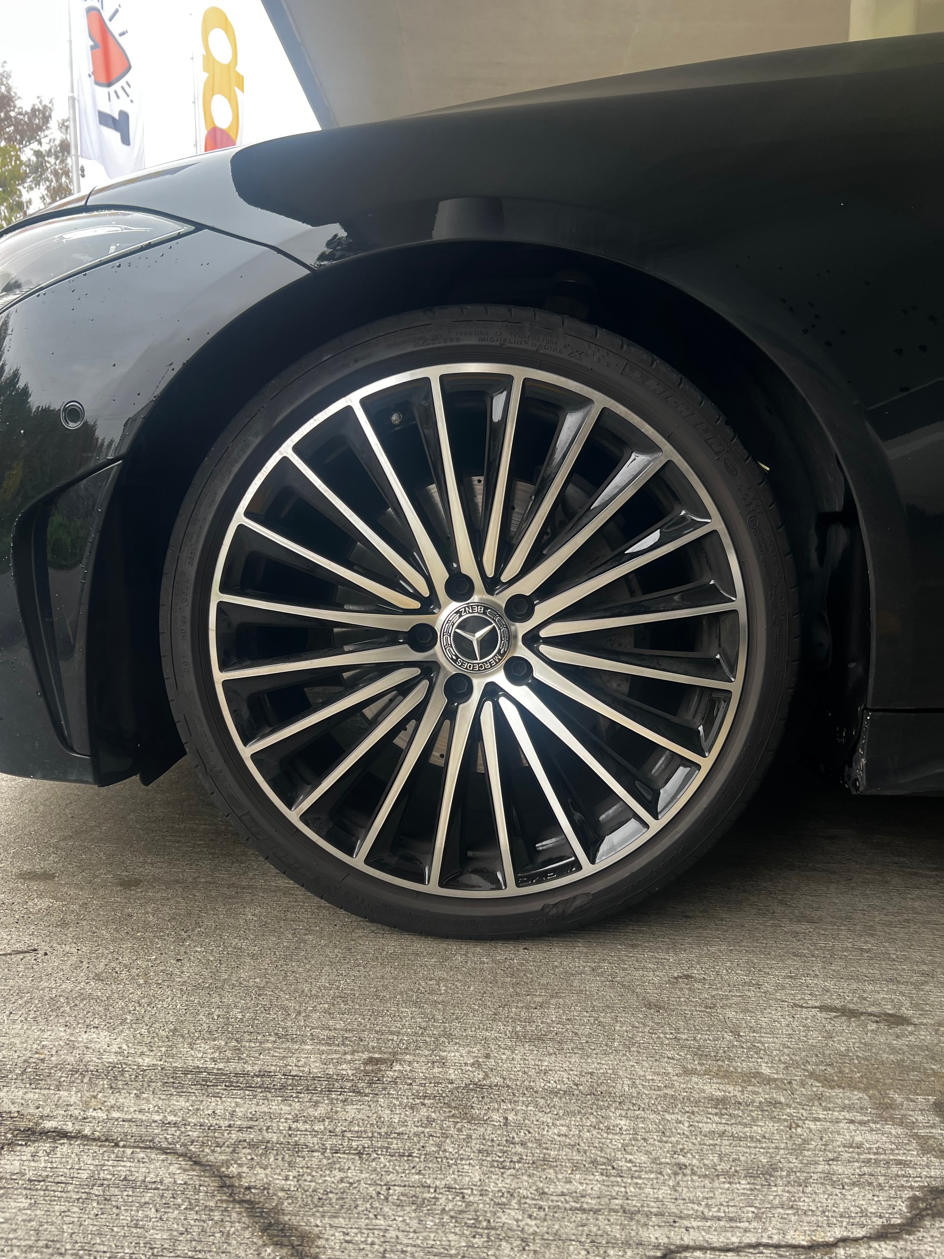 MERCEDES-BENZ CLS 220 d AMG Line | Premium | Burmester | DISTRONIC | 360° | Night Paket-image-15