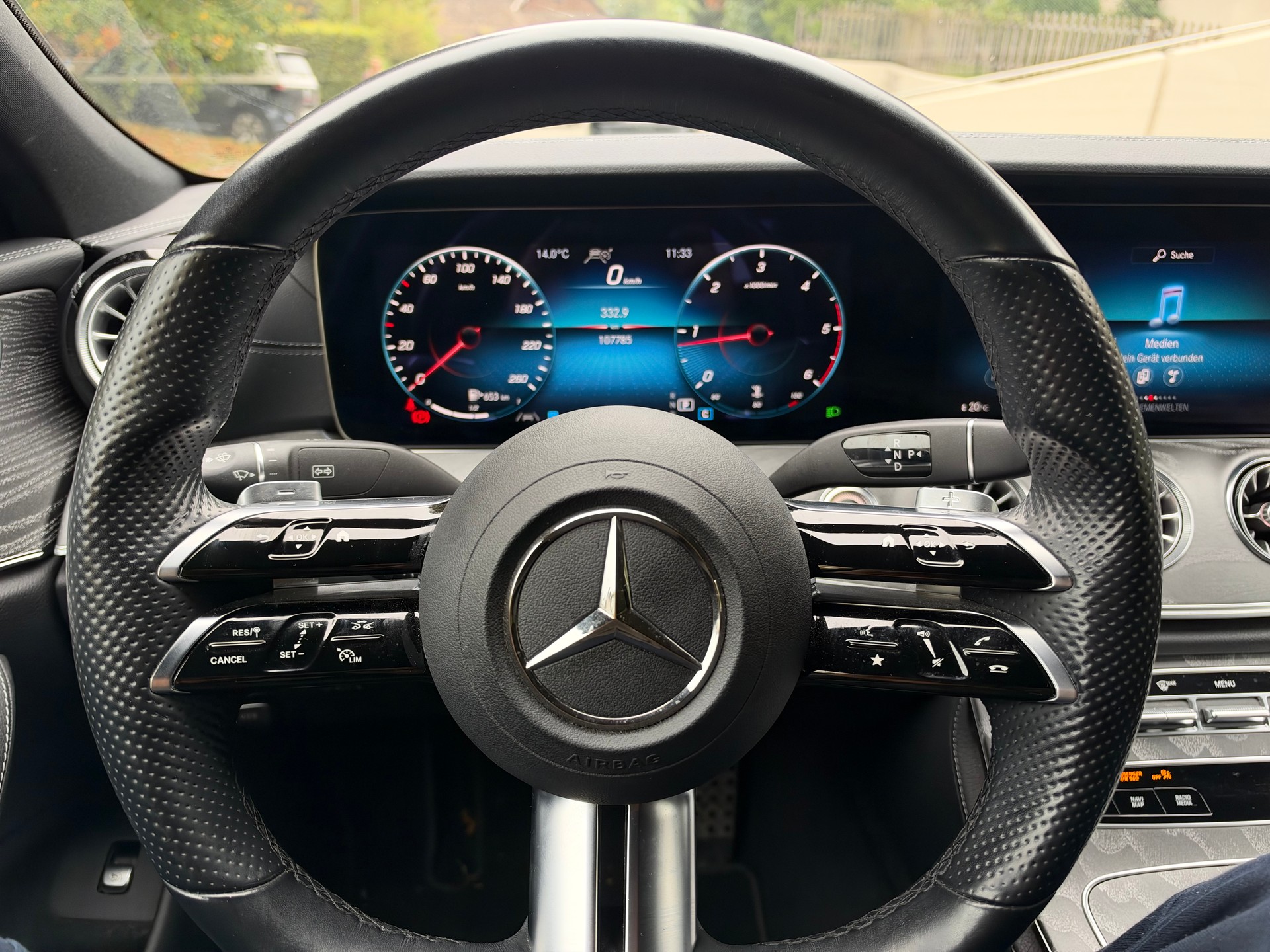 MERCEDES-BENZ CLS 220 d AMG Line | Premium | Burmester | DISTRONIC | 360° | Night Paket-image-8