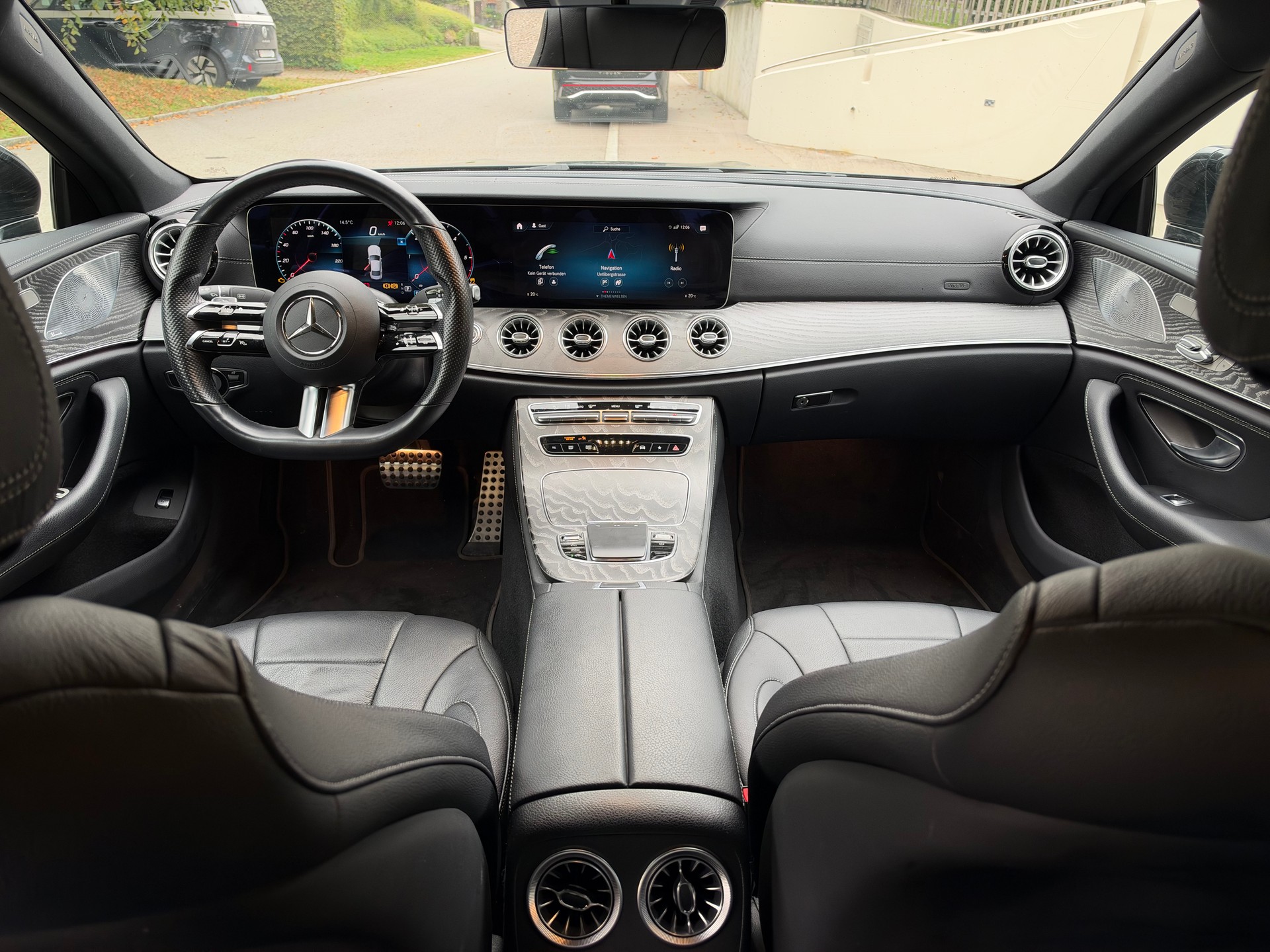 MERCEDES-BENZ CLS 220 d AMG Line | Premium | Burmester | DISTRONIC | 360° | Night Paket-image-5