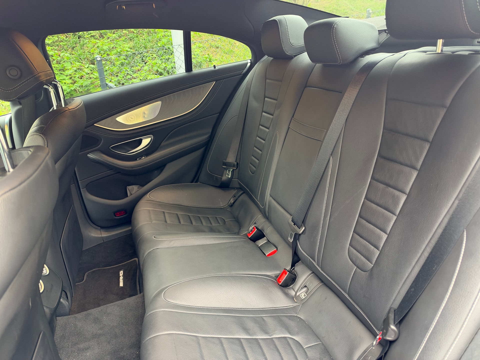 MERCEDES-BENZ CLS 220 d AMG Line | Premium | Burmester | DISTRONIC | 360° | Night Paket-image-12
