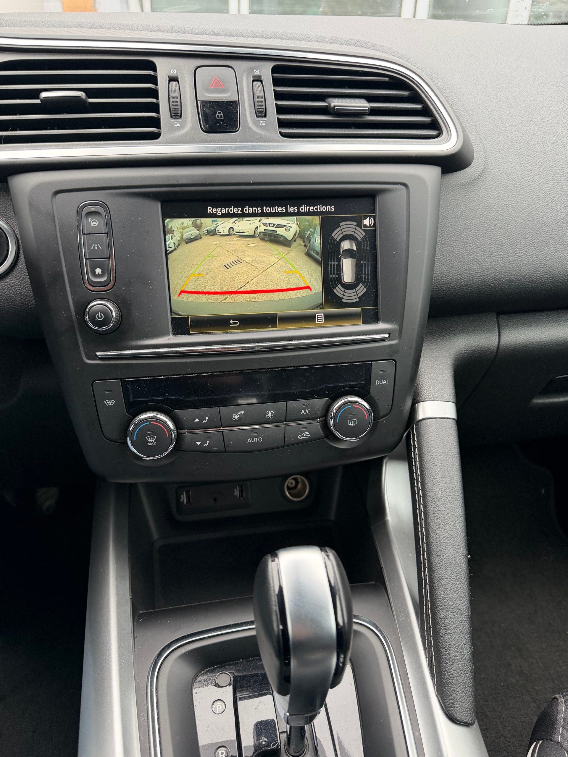 RENAULT Kadjar 1.5 dCi Bose EDC-image-11