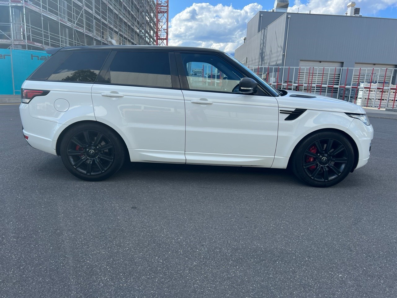 LAND ROVER Range Rover Sport 3.0 SDV6 Dynamic Aut.-image-6