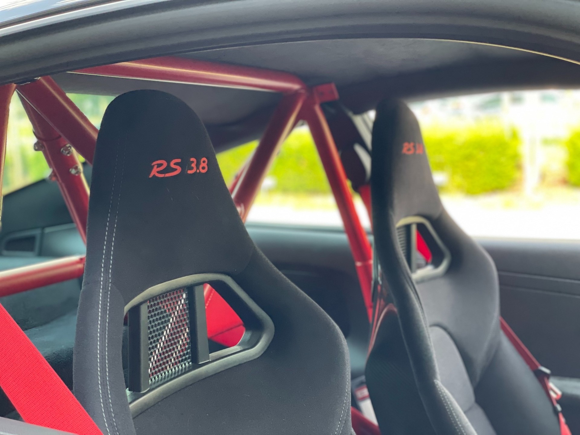 PORSCHE 911 GT3 RS-image-5