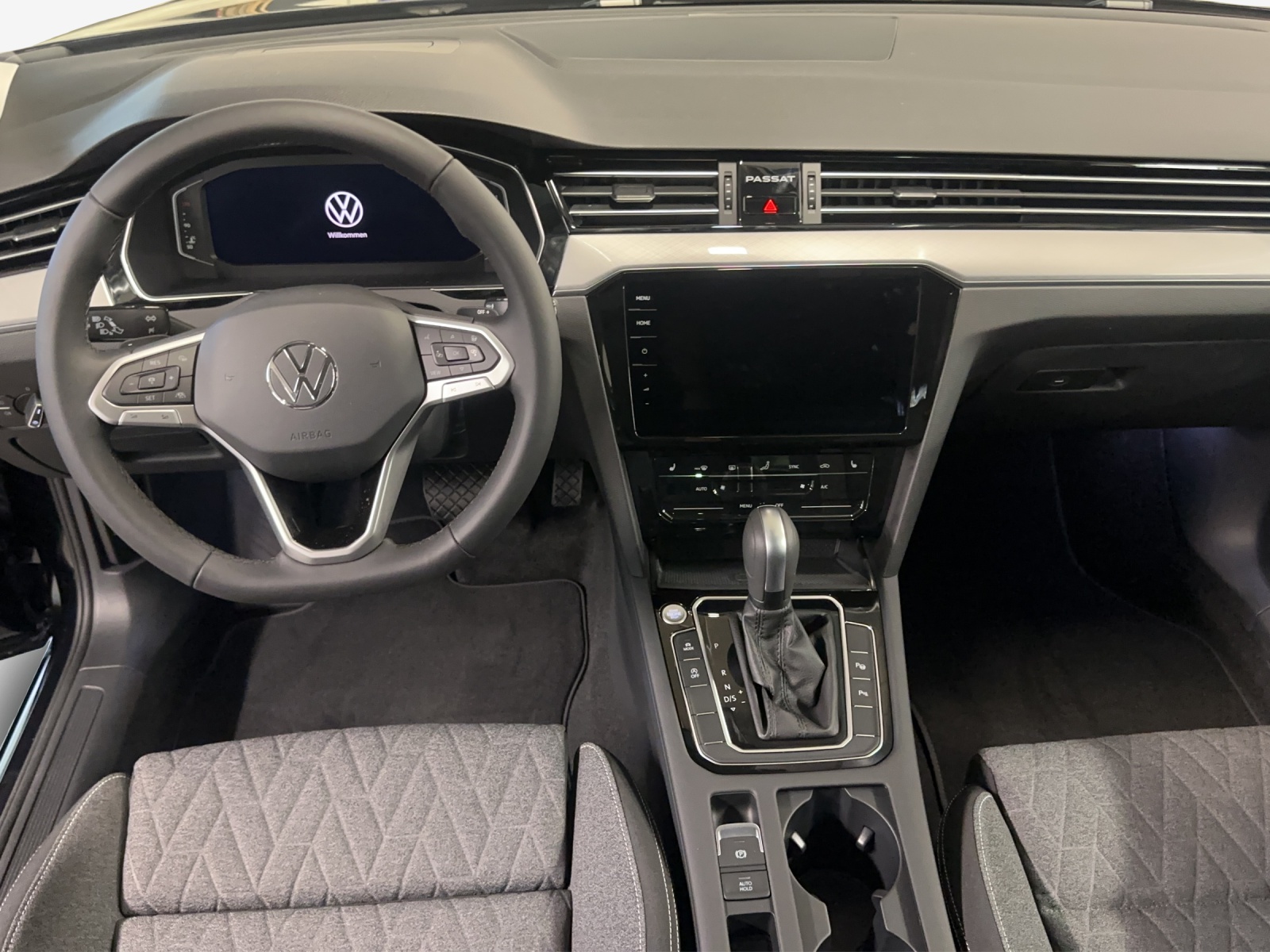 VW Passat Variant 2.0 TDI evo Business DSG-image-7