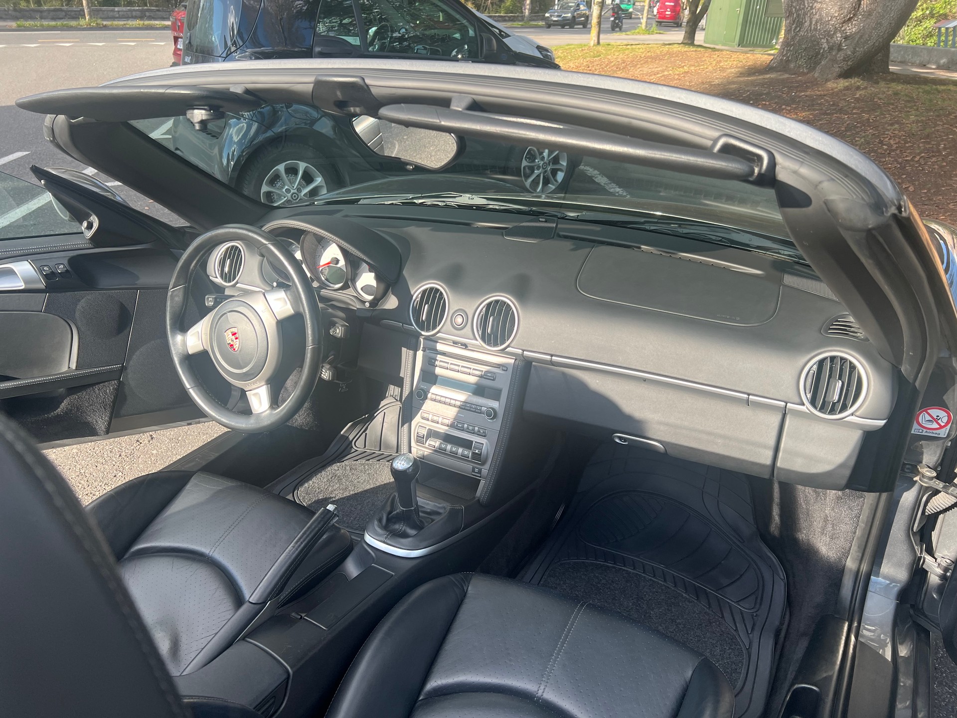 PORSCHE S 3.4 6 Vitesses (Un seul propriétaire)-image-1