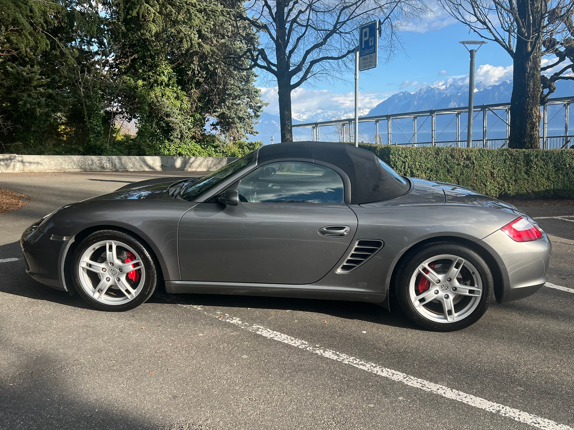 PORSCHE S 3.4 6 Vitesses (Un seul propriétaire)-image-9