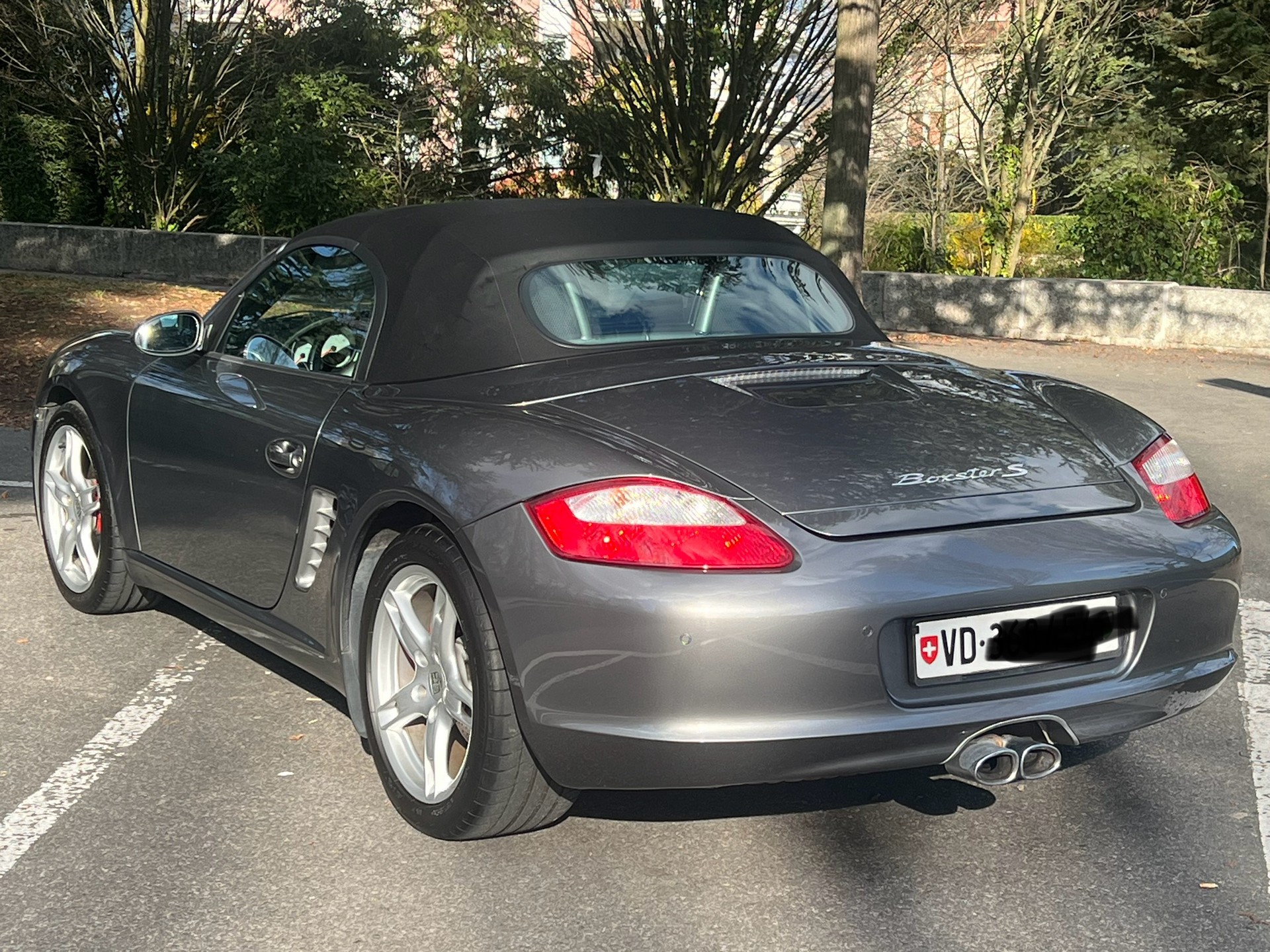PORSCHE S 3.4 6 Vitesses (Un seul propriétaire)-image-13