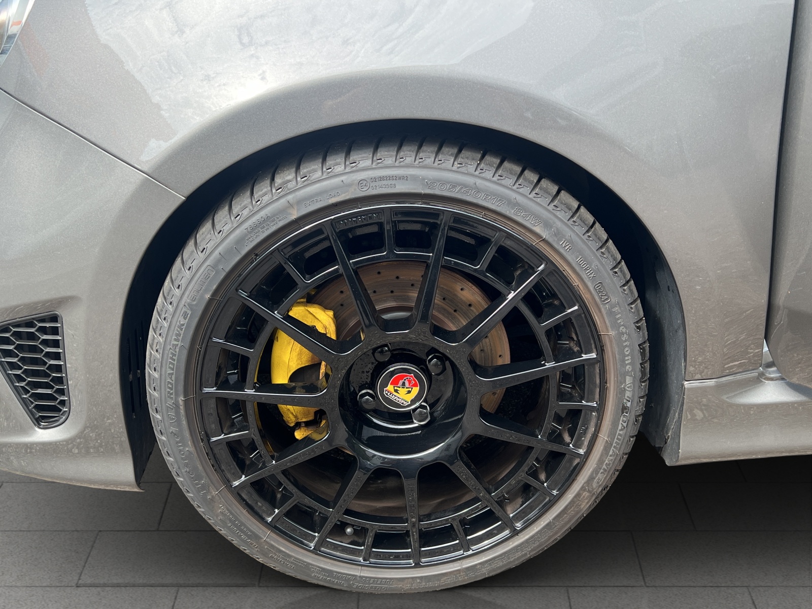 FIAT 595 1.4 16V Turbo Abarth Pista-image-8