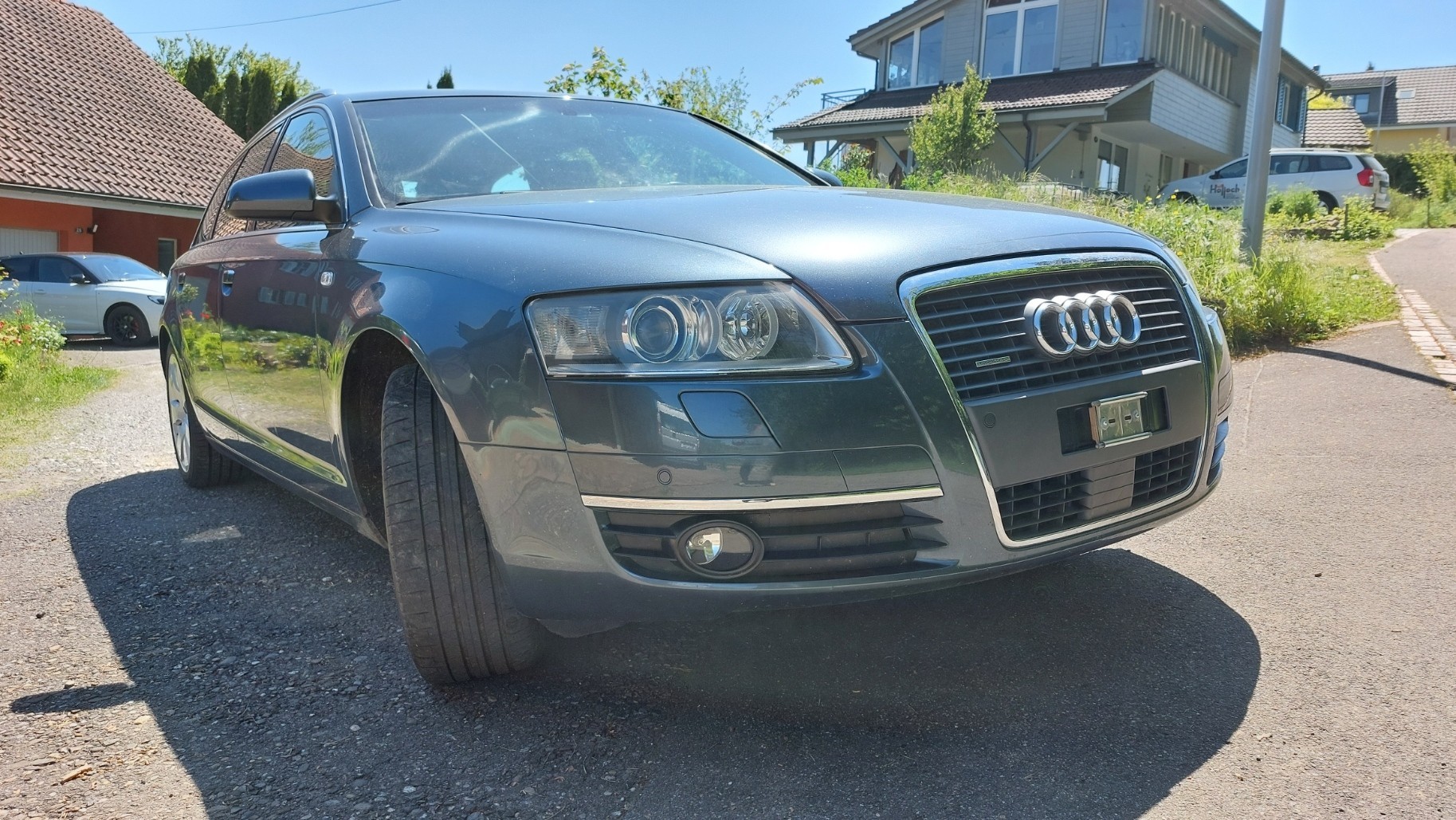 AUDI A6 Avant 4.2 V8 FSI quattro tiptronic-image-1