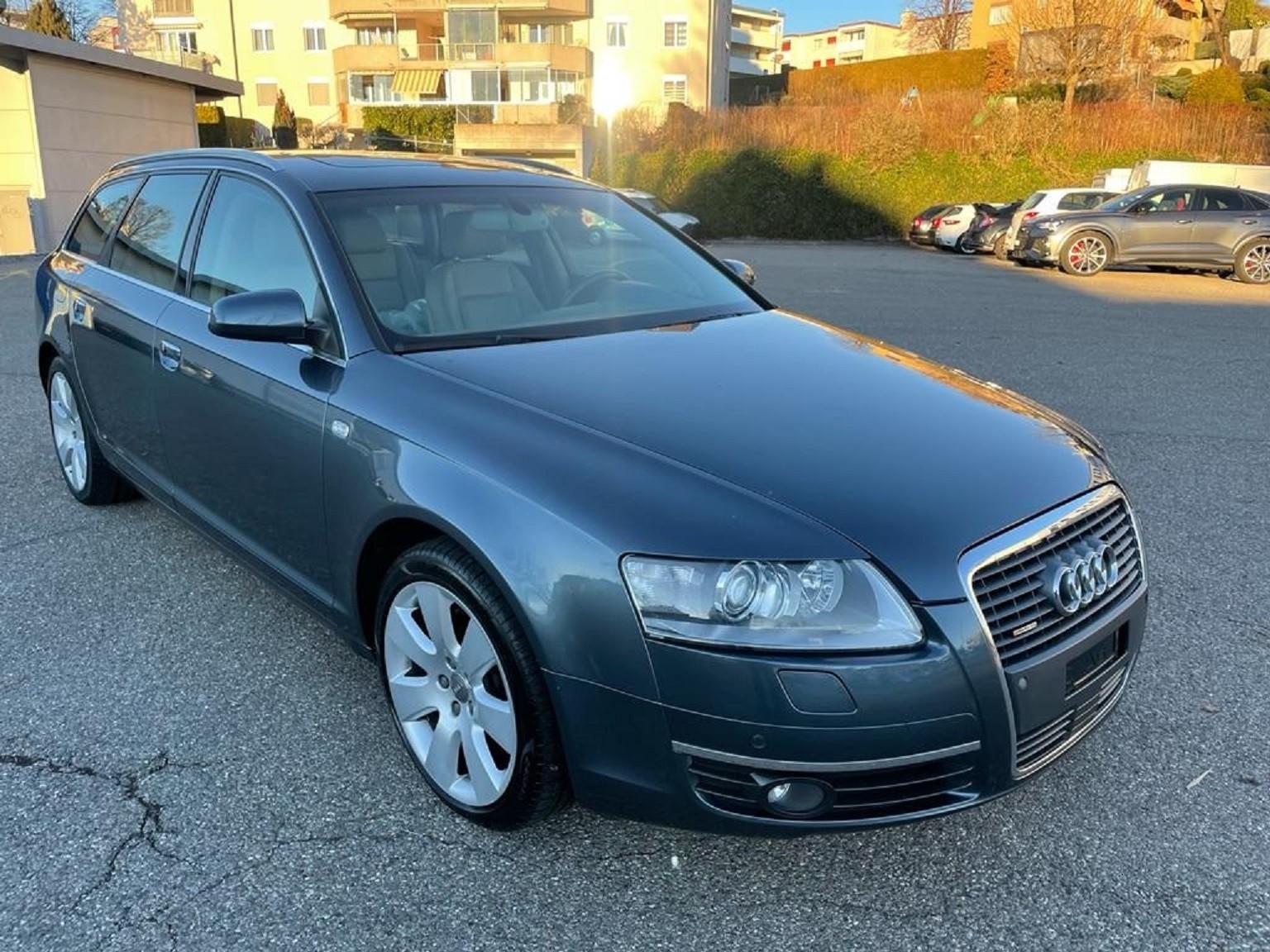 Car photo