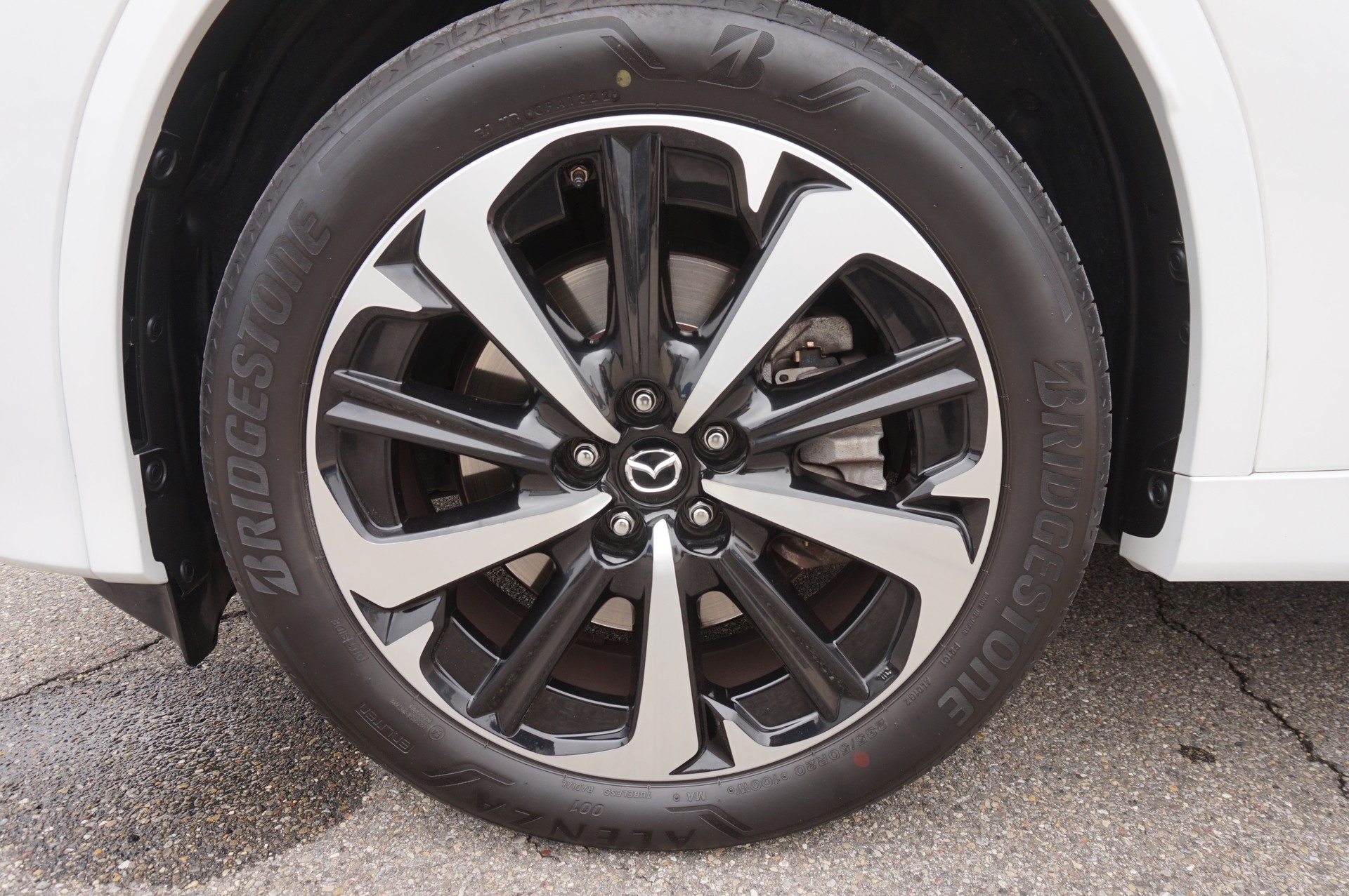 MAZDA CX-60 e-Skyactiv PHEV 327 AWD Takumi-image-14