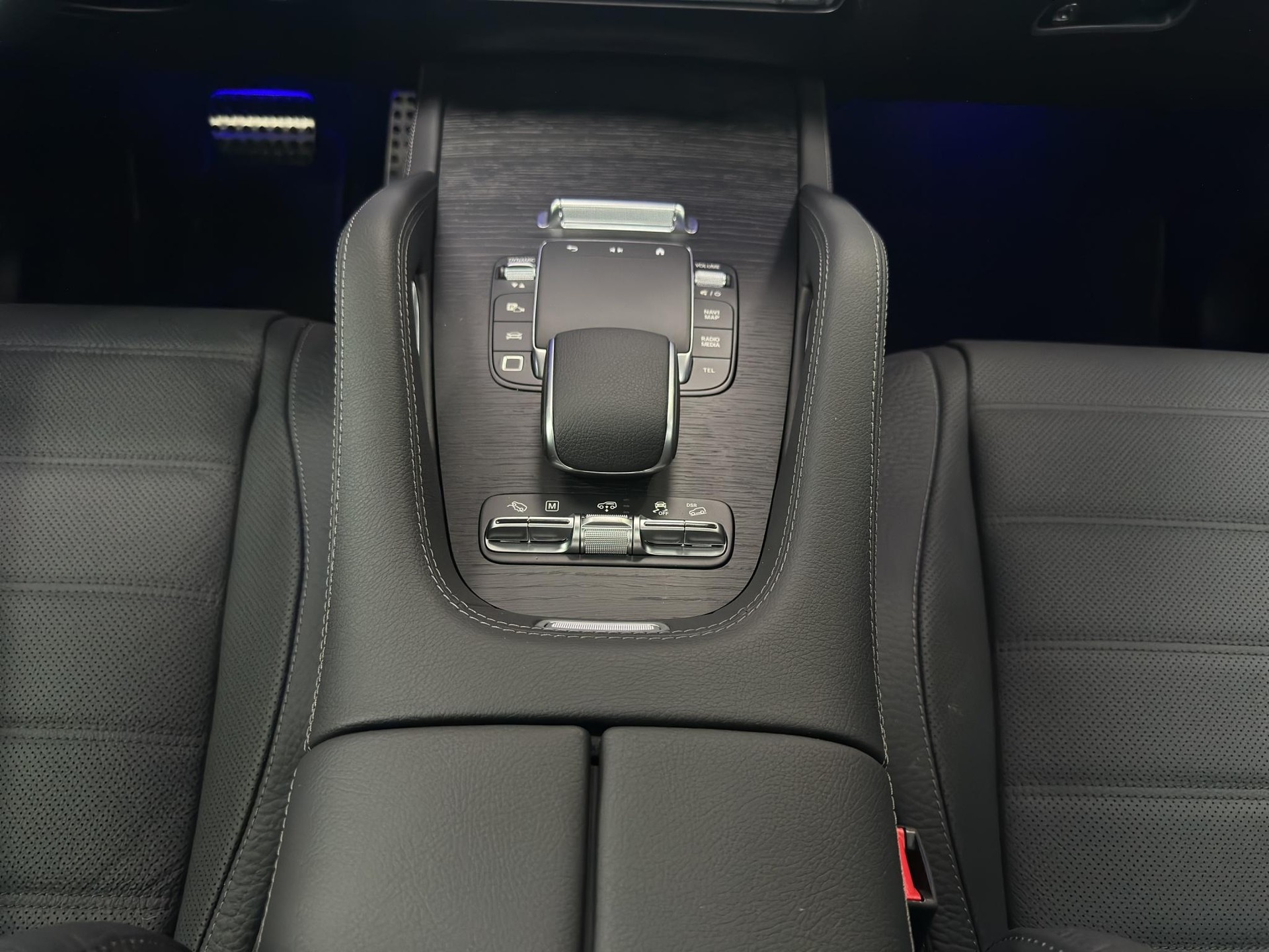 MERCEDES-BENZ GLE 450 AMG Line 4matic-image-13