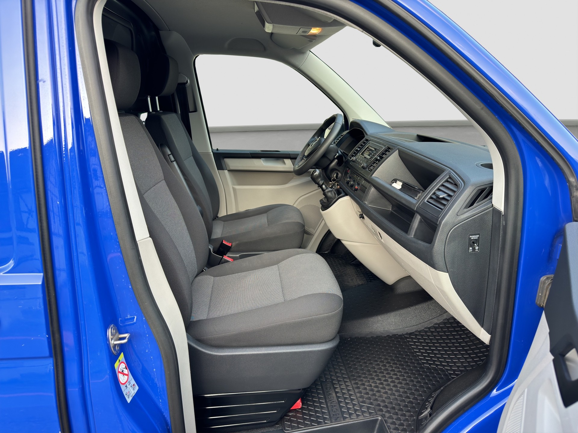 VW T6 2.0 TDI 4Motion-image-7