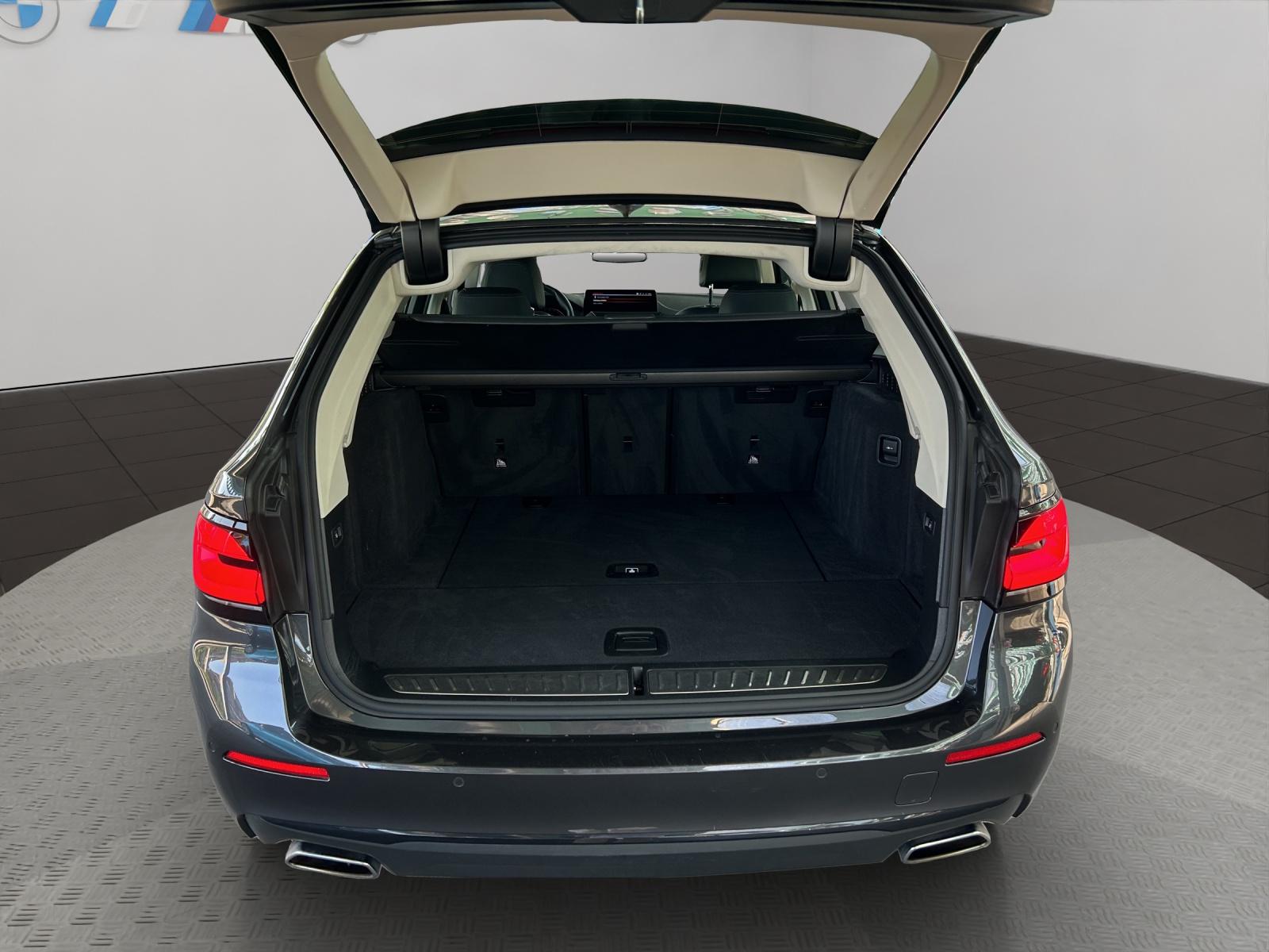 BMW 530d xDrive-image-19