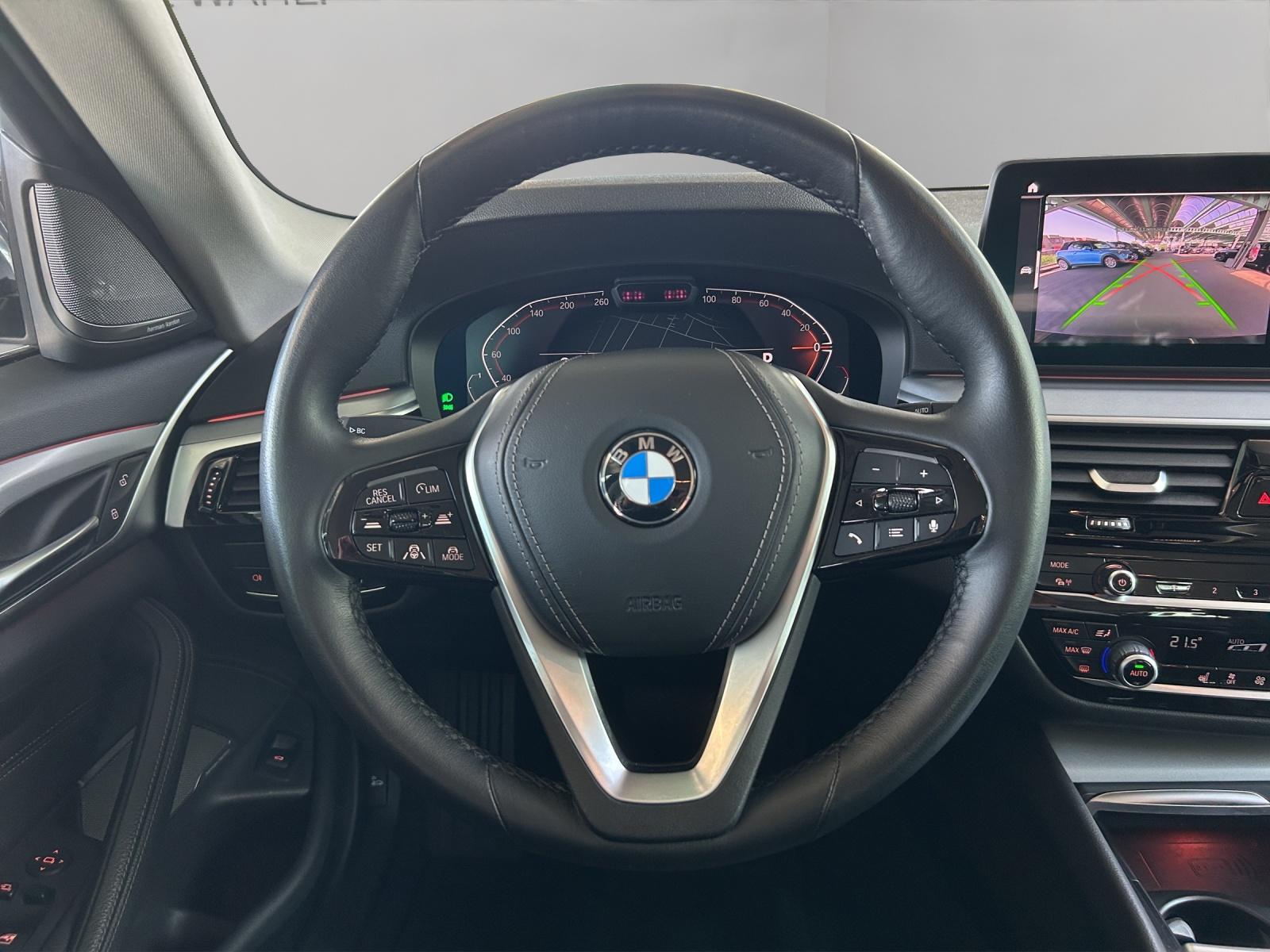 BMW 530d xDrive-image-5