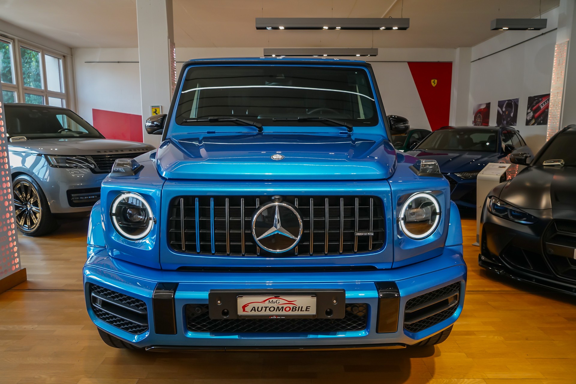 MERCEDES-BENZ G 63 AMG Speedshift Plus G-Tronic Südseeblau-showroom-element-1