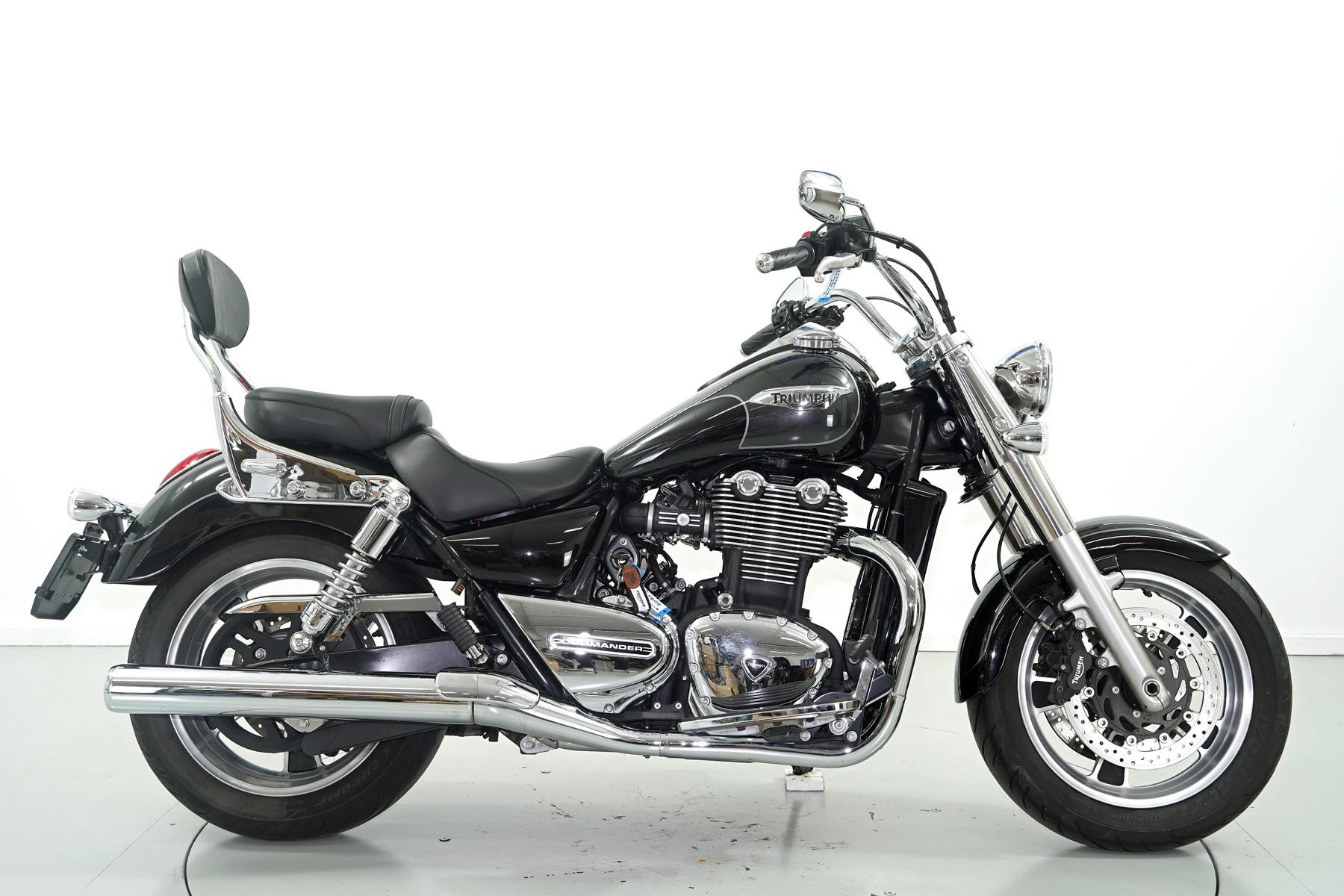 TRIUMPH Thunderbird Commander 1700 ABS-showroom-element-3