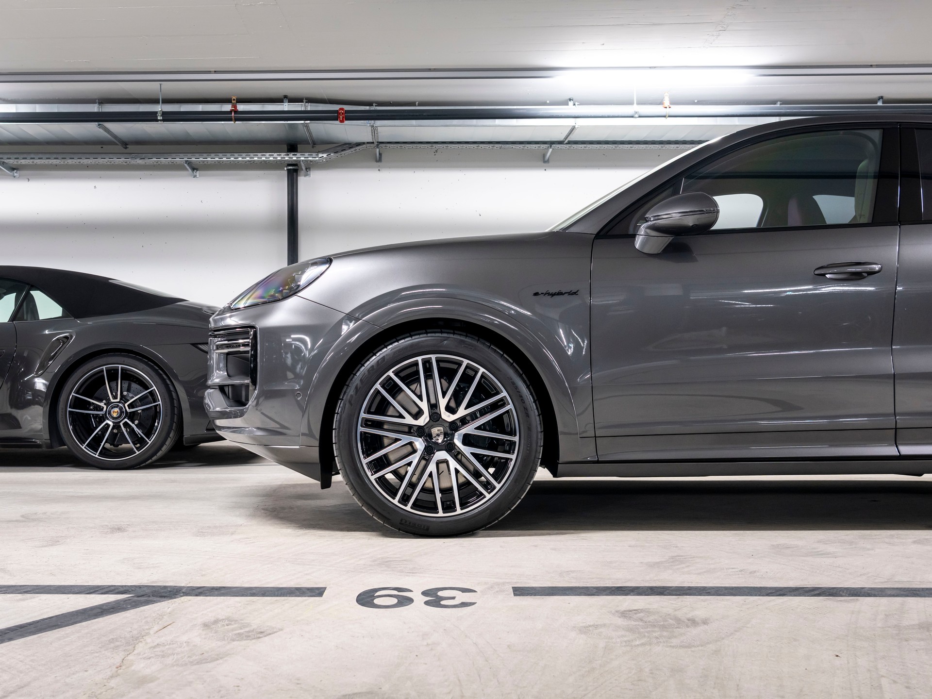 PORSCHE Cayenne Coupé Turbo E-Hybrid Tiptronic-image-7