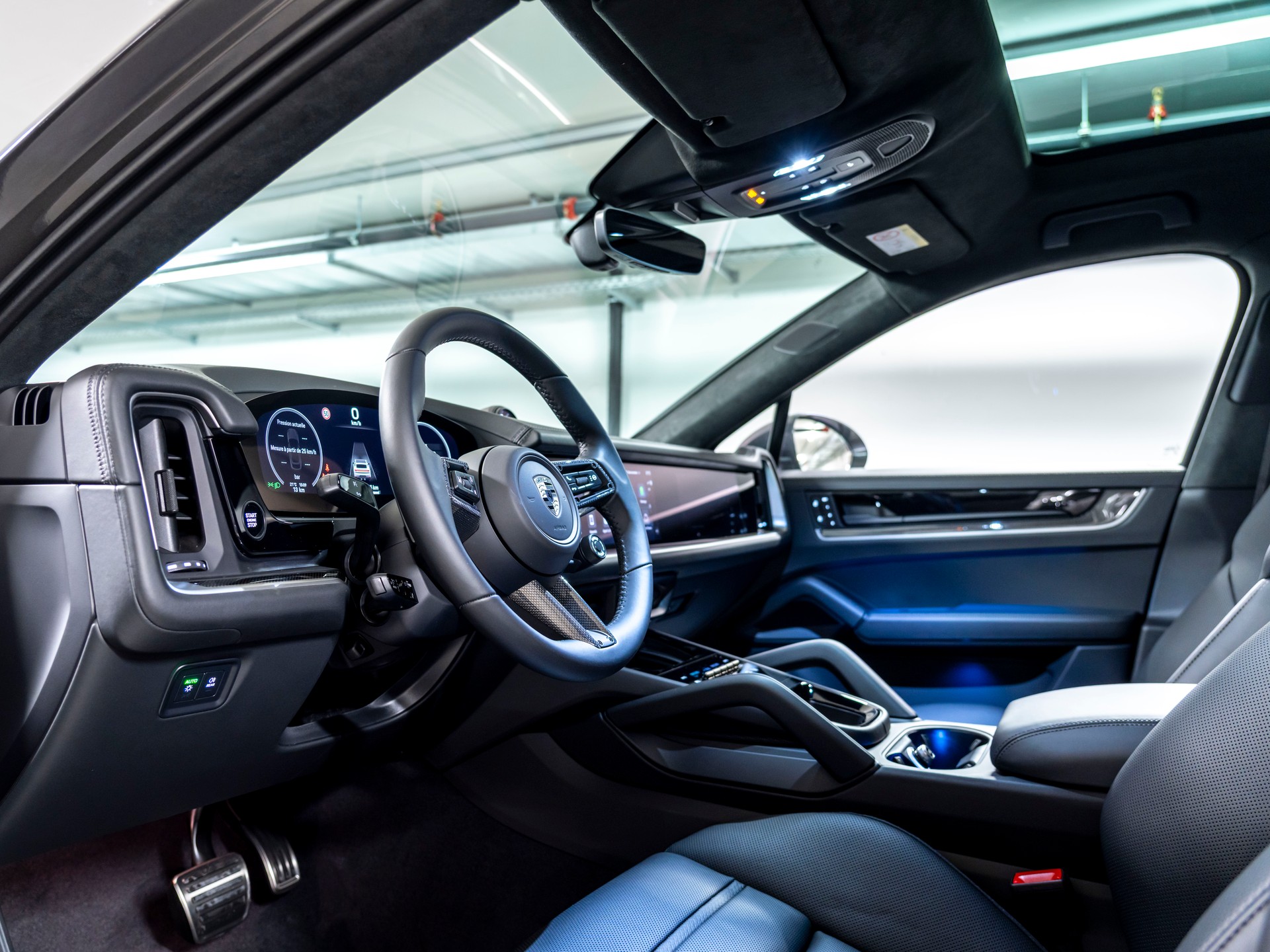 PORSCHE Cayenne Coupé Turbo E-Hybrid Tiptronic-image-9