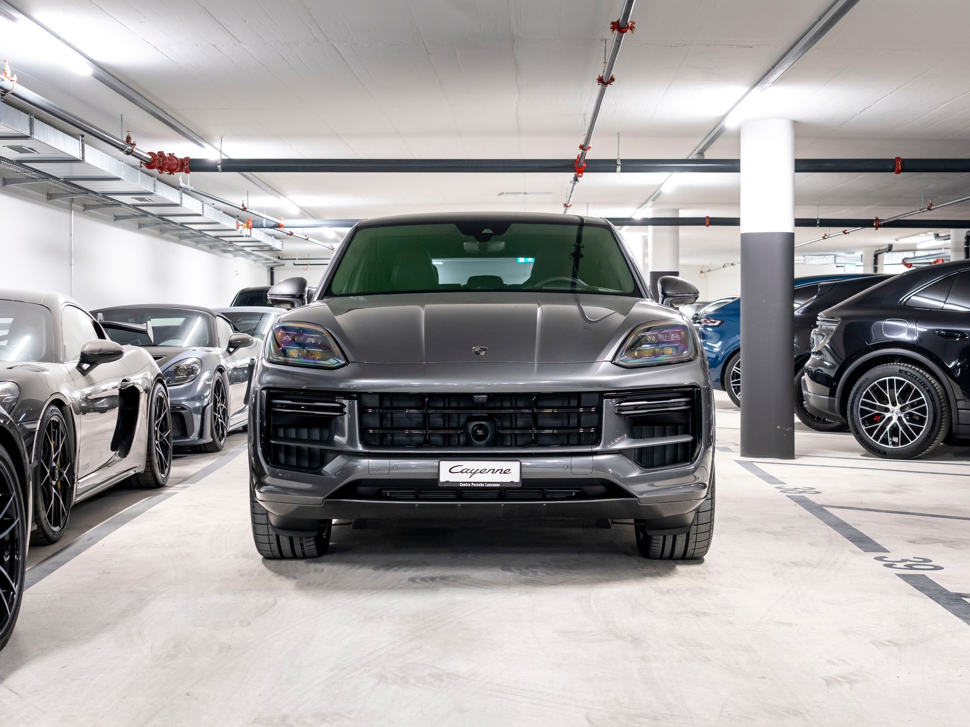 PORSCHE Cayenne Coupé Turbo E-Hybrid Tiptronic-image-3