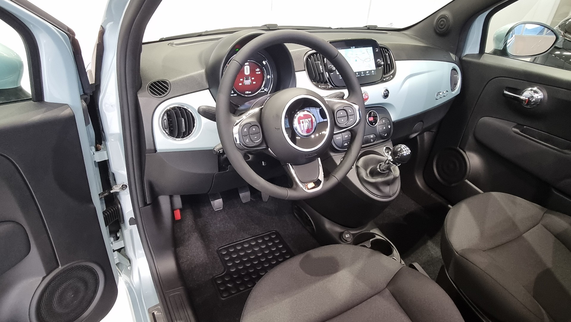 FIAT 500 C 1.0 Hybrid Edizione Speciale-image-18
