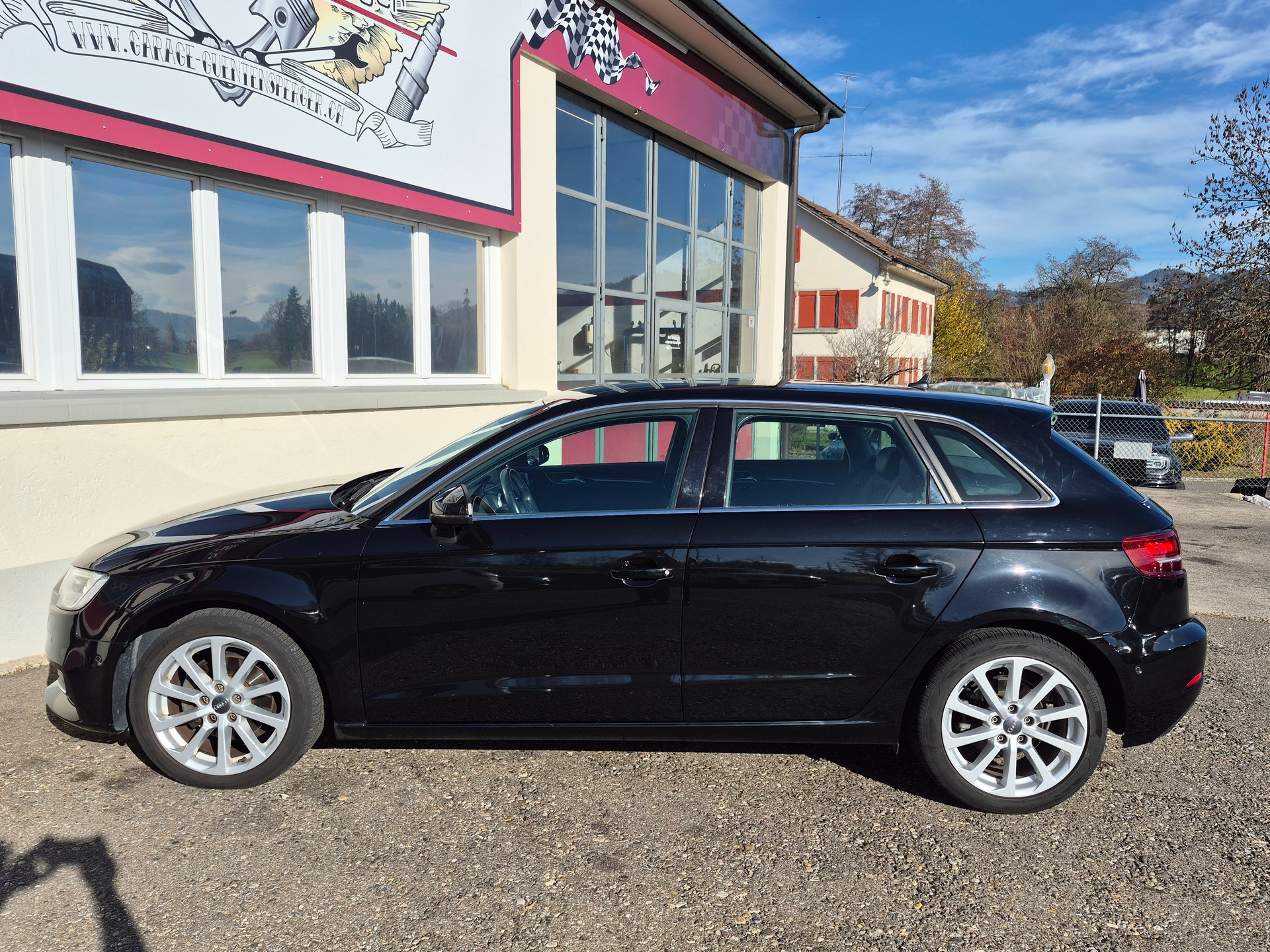 AUDI A3 Sportback 1.4 TFSI S-tronic-image-3