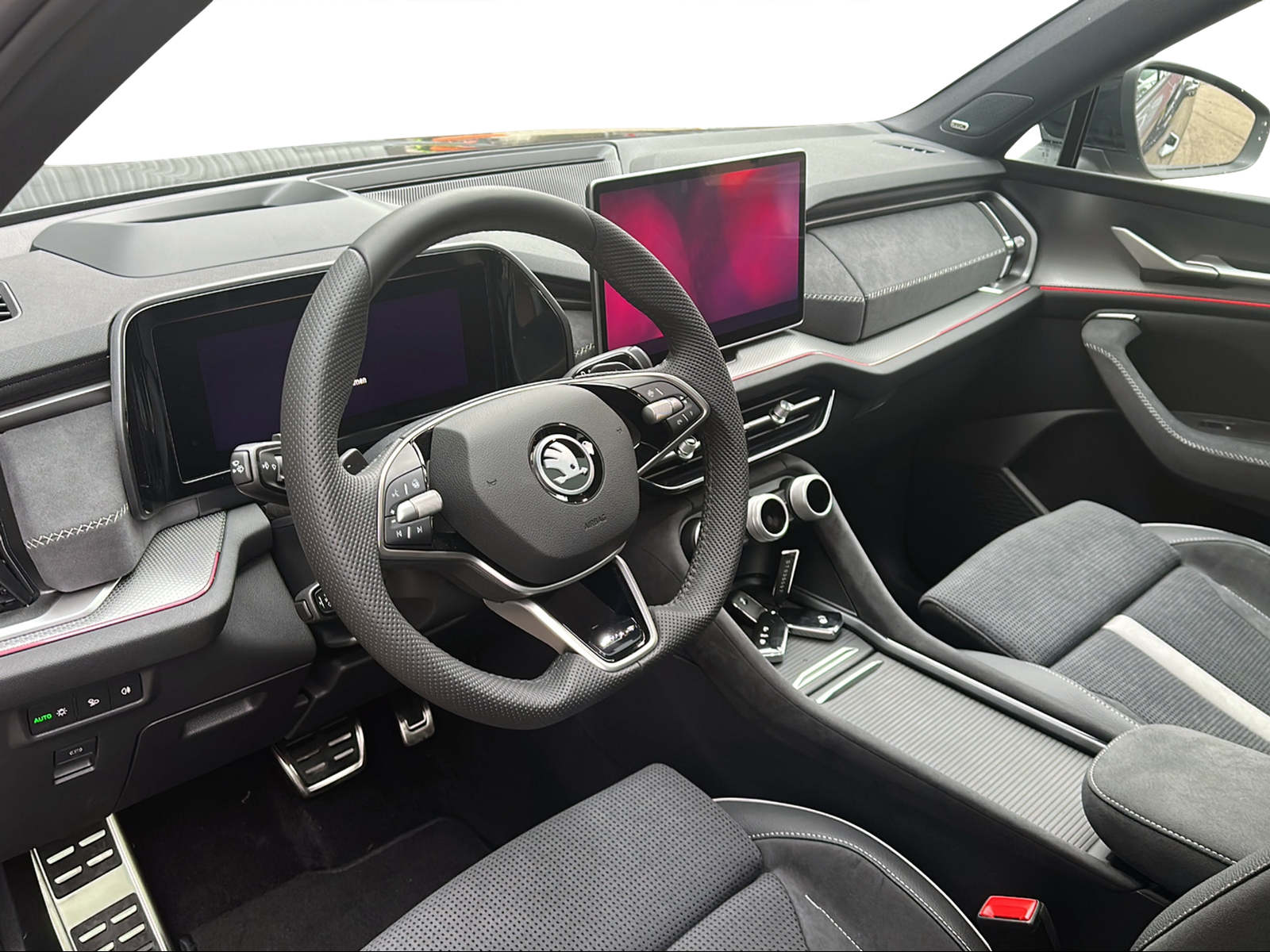 SKODA Kodiaq 2.0 TSI Sportline 4x4-image-3