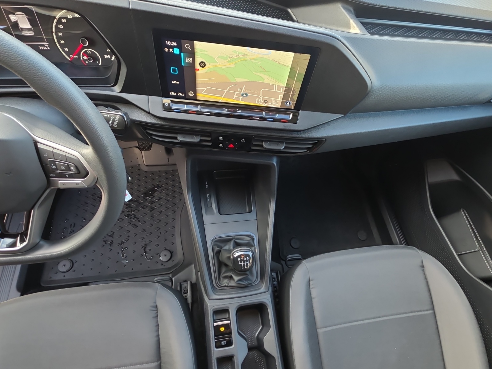 VW Caddy Cargo 2.0TDI-image-11