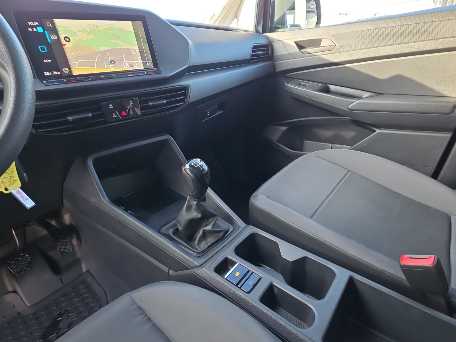 VW Caddy Cargo 2.0TDI-image-12