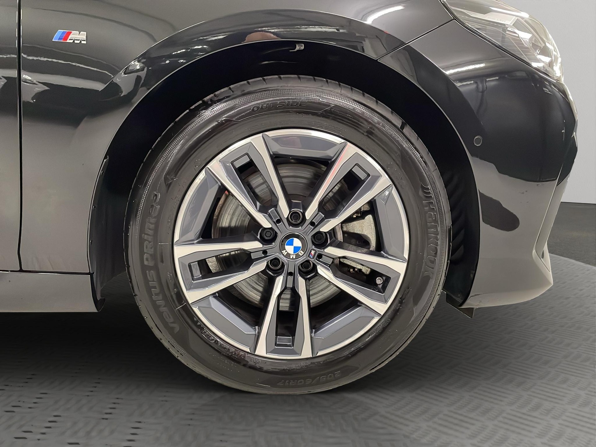 BMW 223i xDrive Active Tourer-image-8