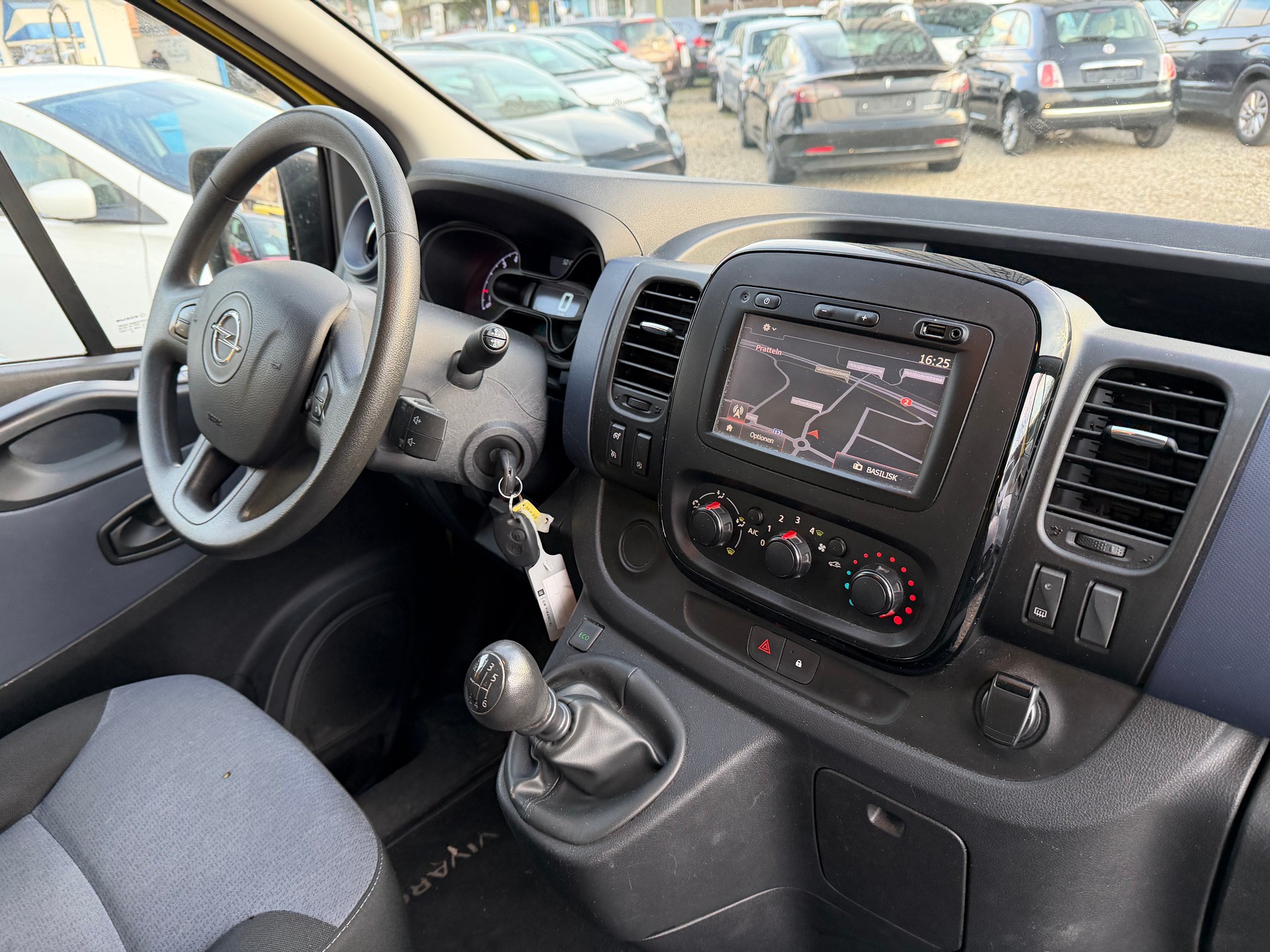 OPEL Vivaro 1.6 CDTI 2.7t L1H1 3 Sitze-image-1