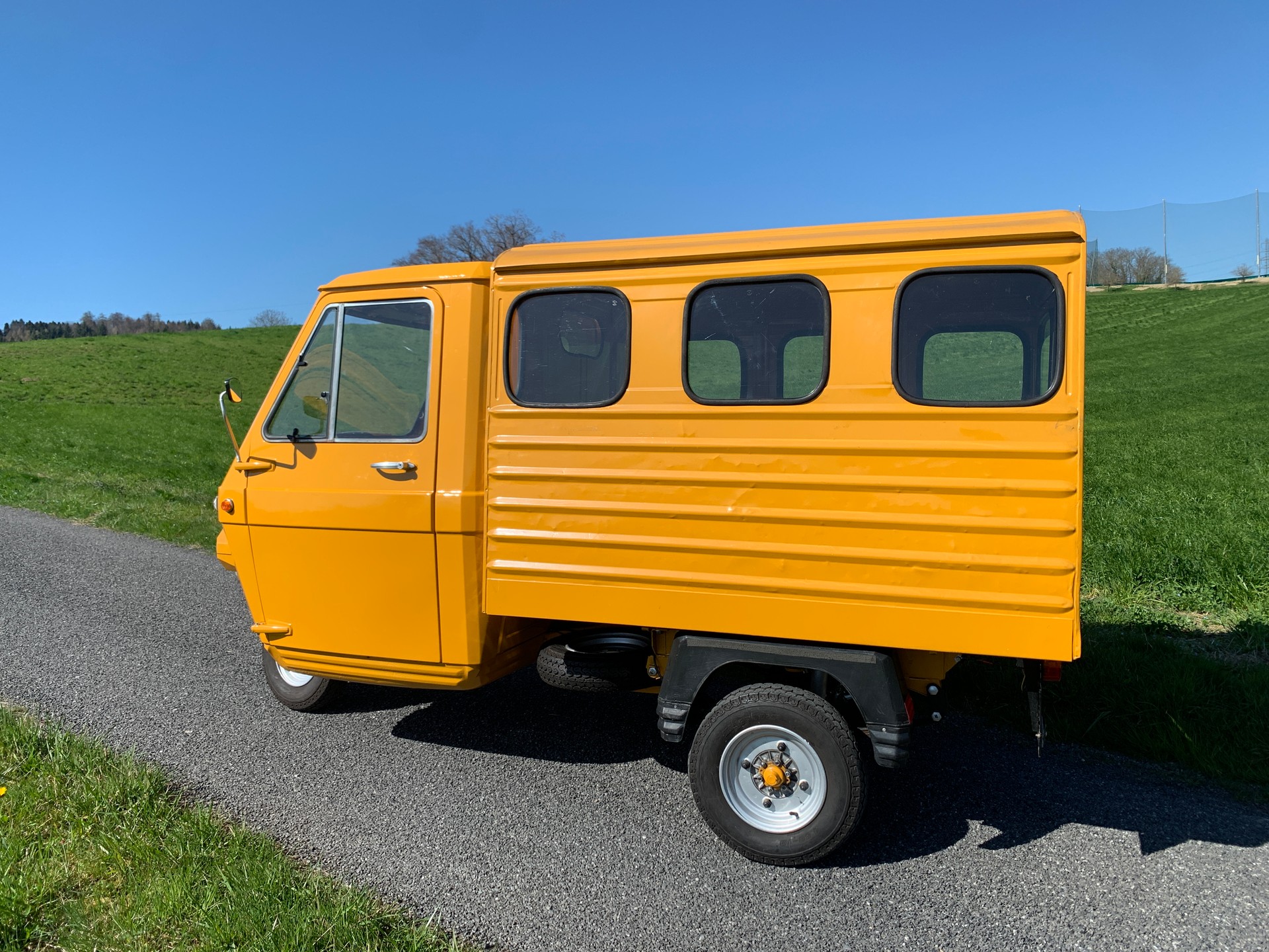 LAMBRETTA Triporteur Lambro 500 ML-image-1