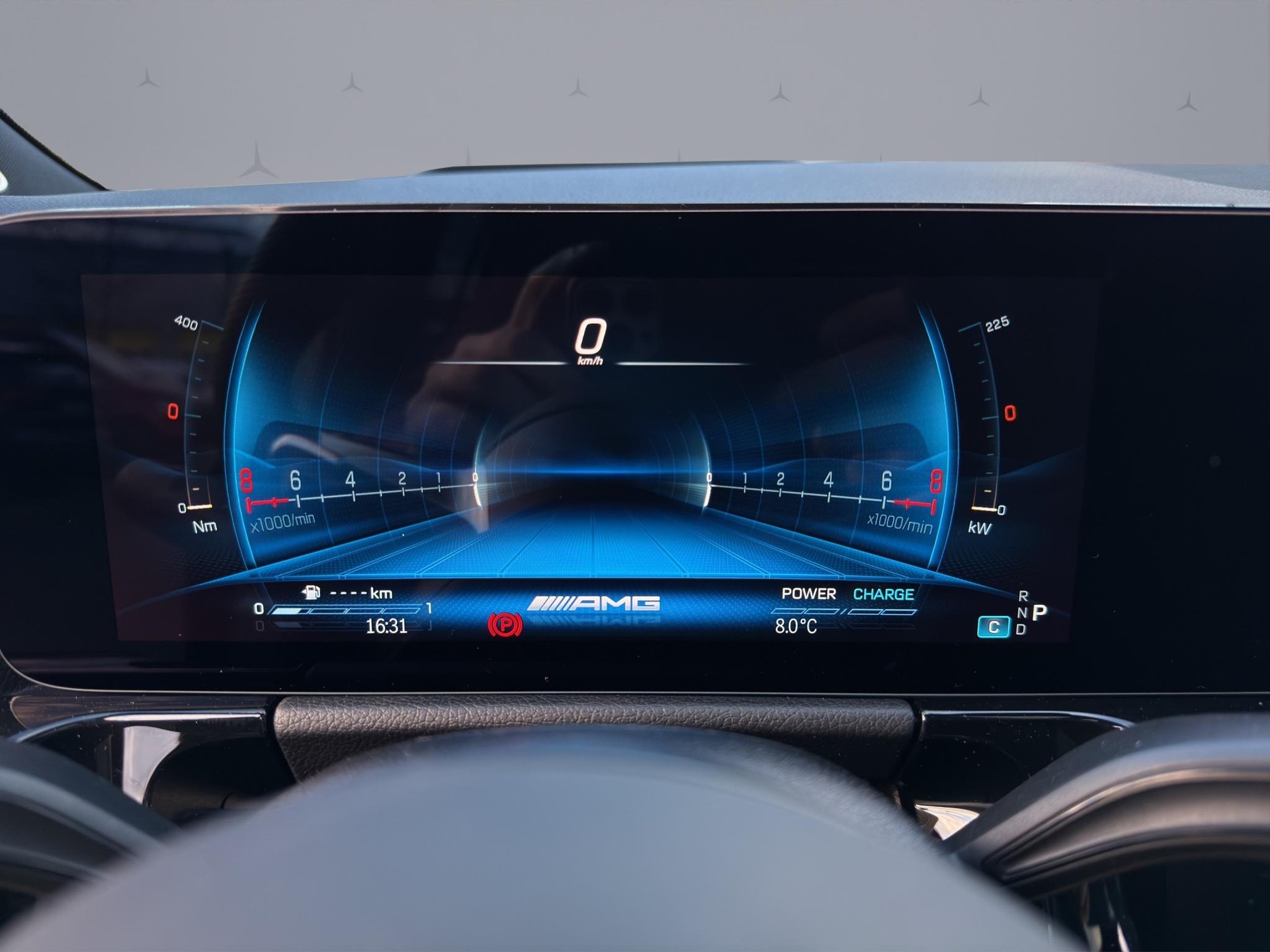 MERCEDES-BENZ GLA 35 AMG 4matic-image-11