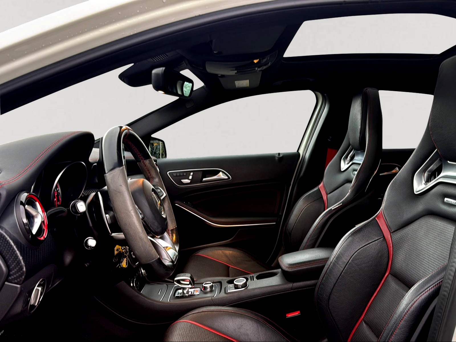 MERCEDES-BENZ A 45 AMG 4Matic Speedshift 7G-DCT-image-8