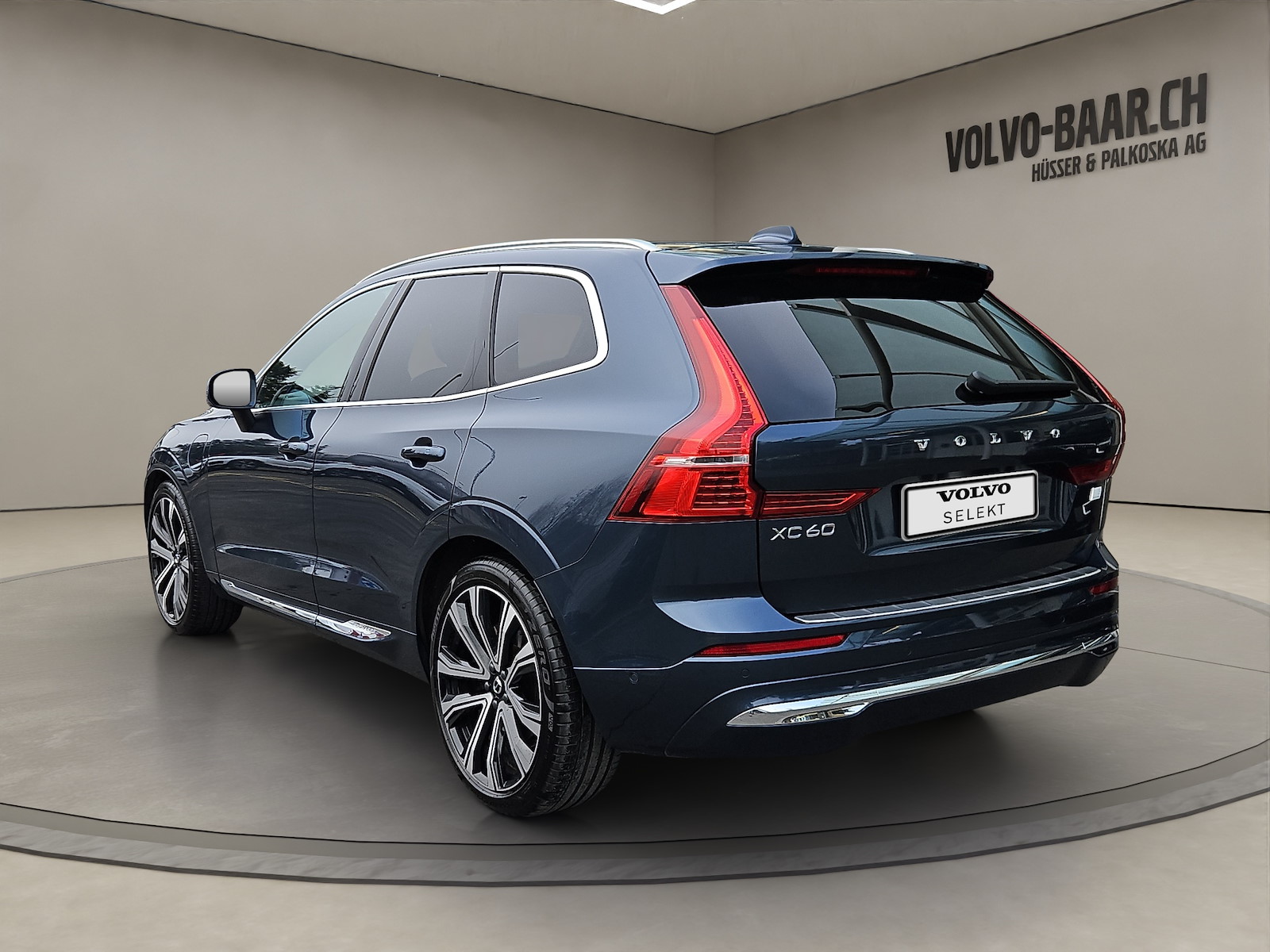 VOLVO XC60 2.0 T8 TE Ultimate Bright eAWD-showroom-element-2